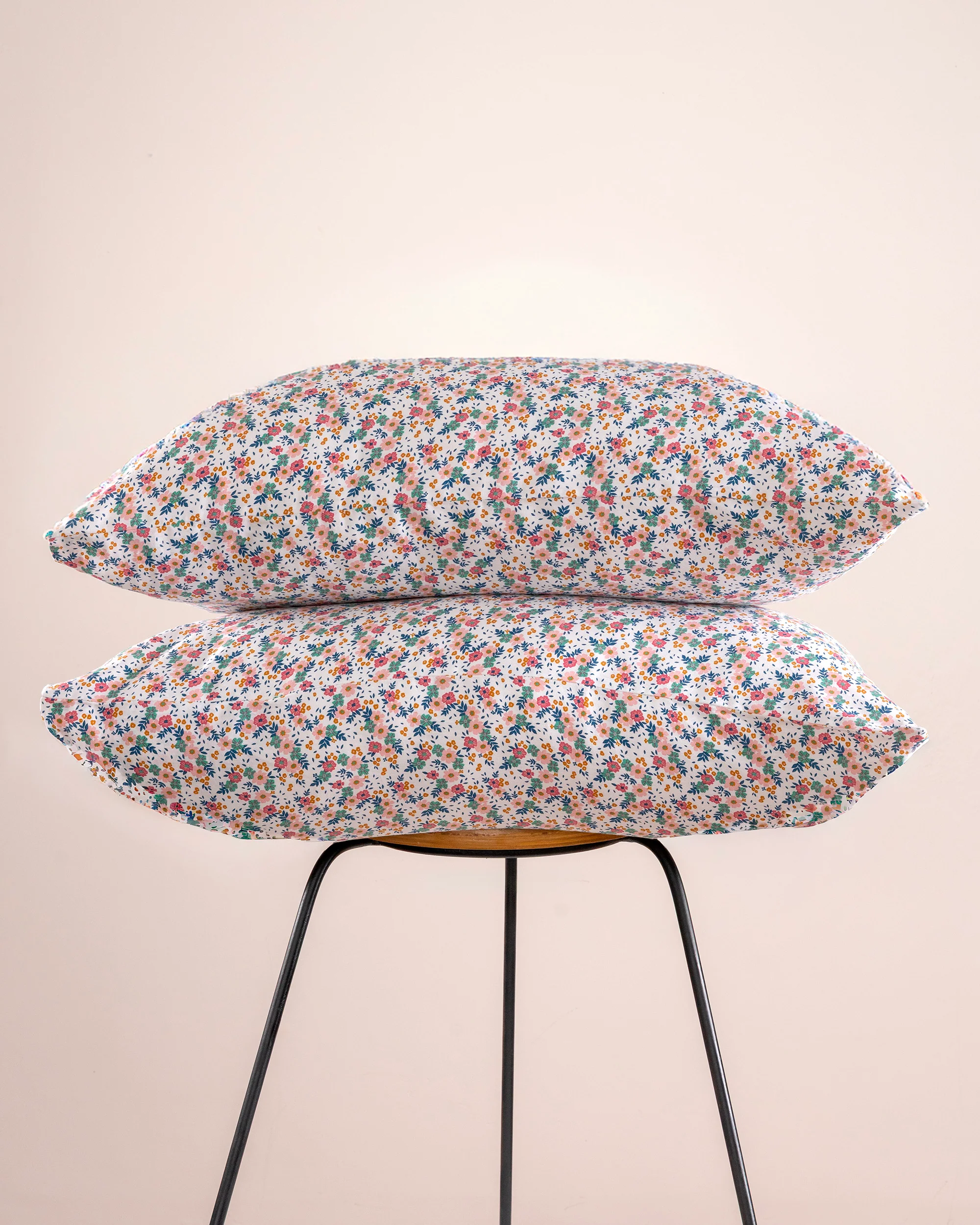 King-Size Bed Sheet - Floral Cascade - Image 6