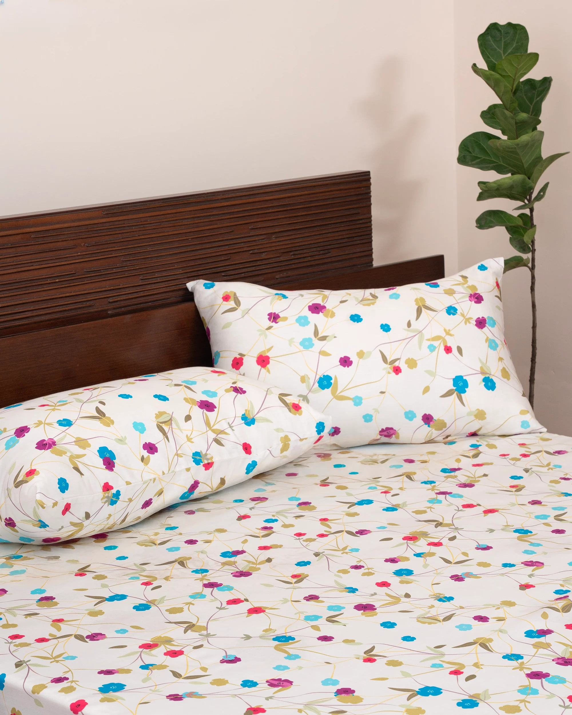 King-Size Bed Sheet - Multi Floral - Image 2