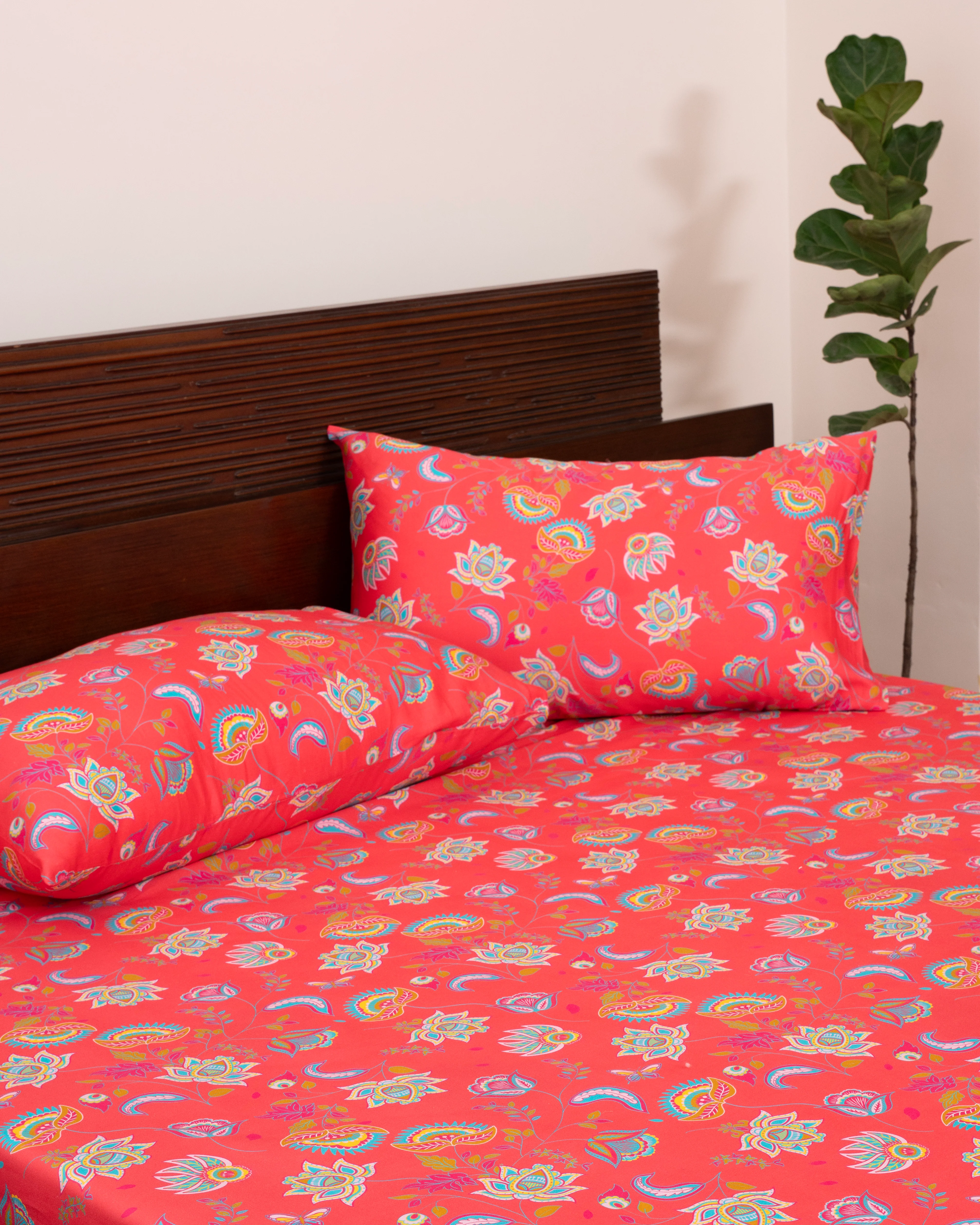 King-Size Bed Sheet - Multicolor Paisley - Image 2