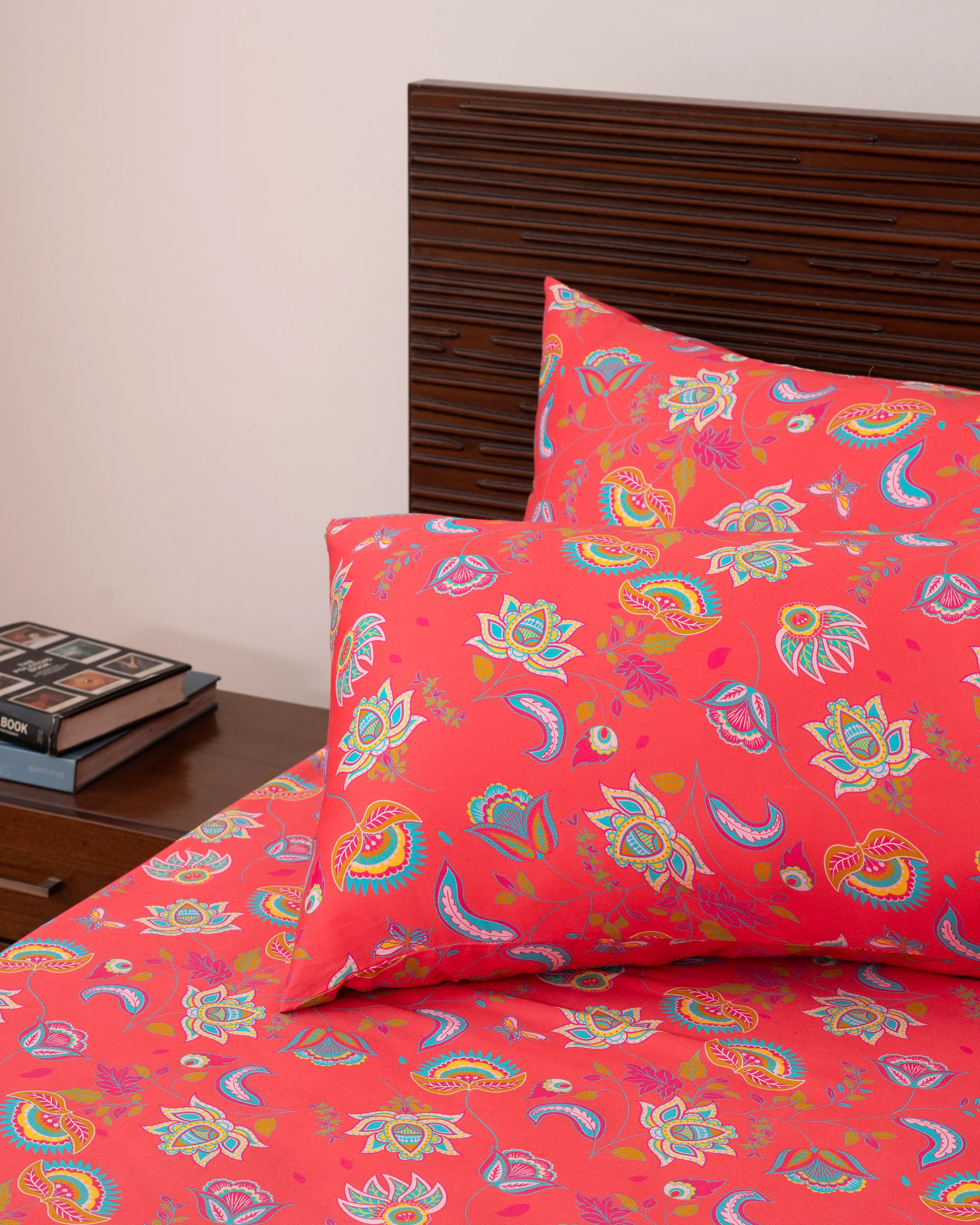 King-Size Bed Sheet - Multicolor Paisley - Image 3