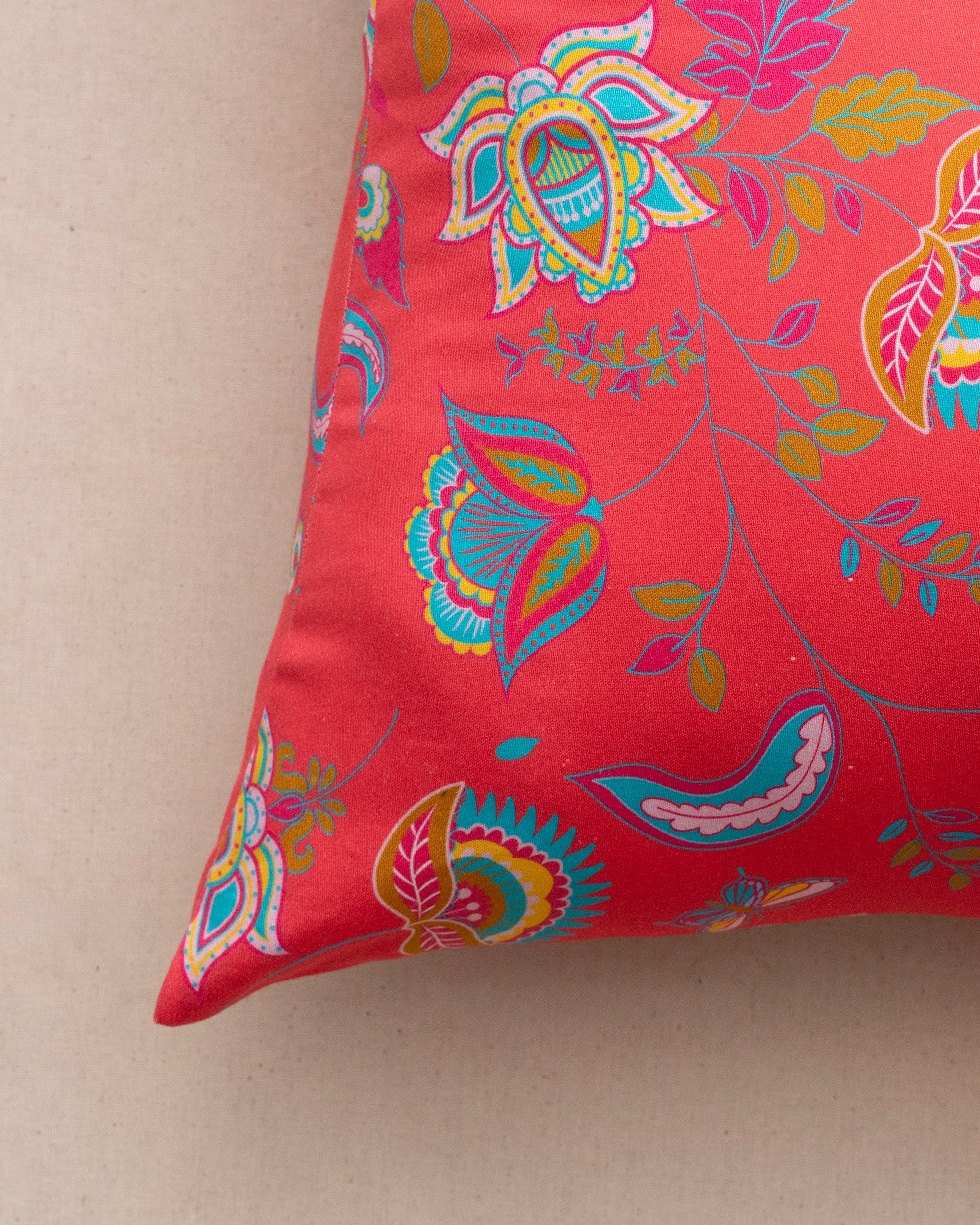 King-Size Bed Sheet - Multicolor Paisley - Image 8