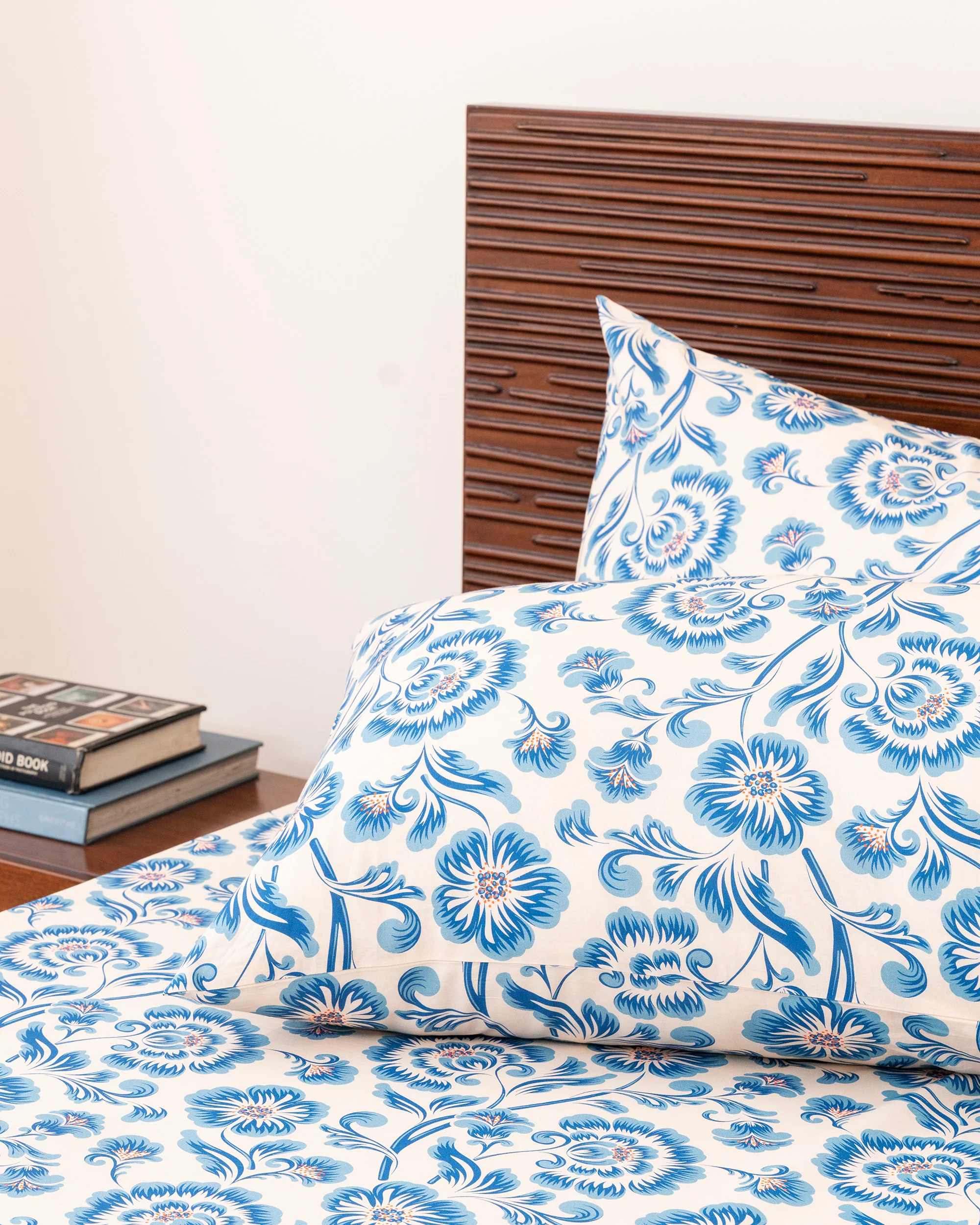 Bed Sheet - Cobalt Blue (Single Size) - Image 4