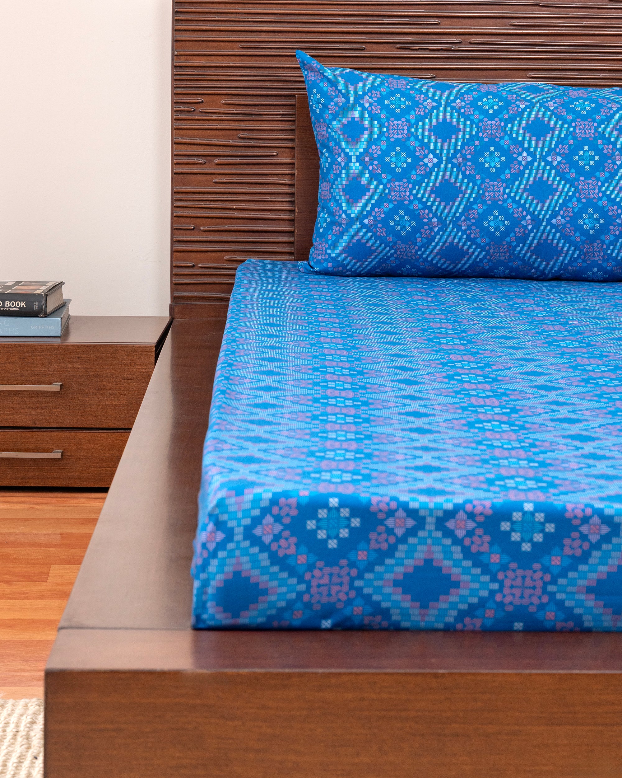 King-Size Bed Sheet - Indigo Blue - Image 5