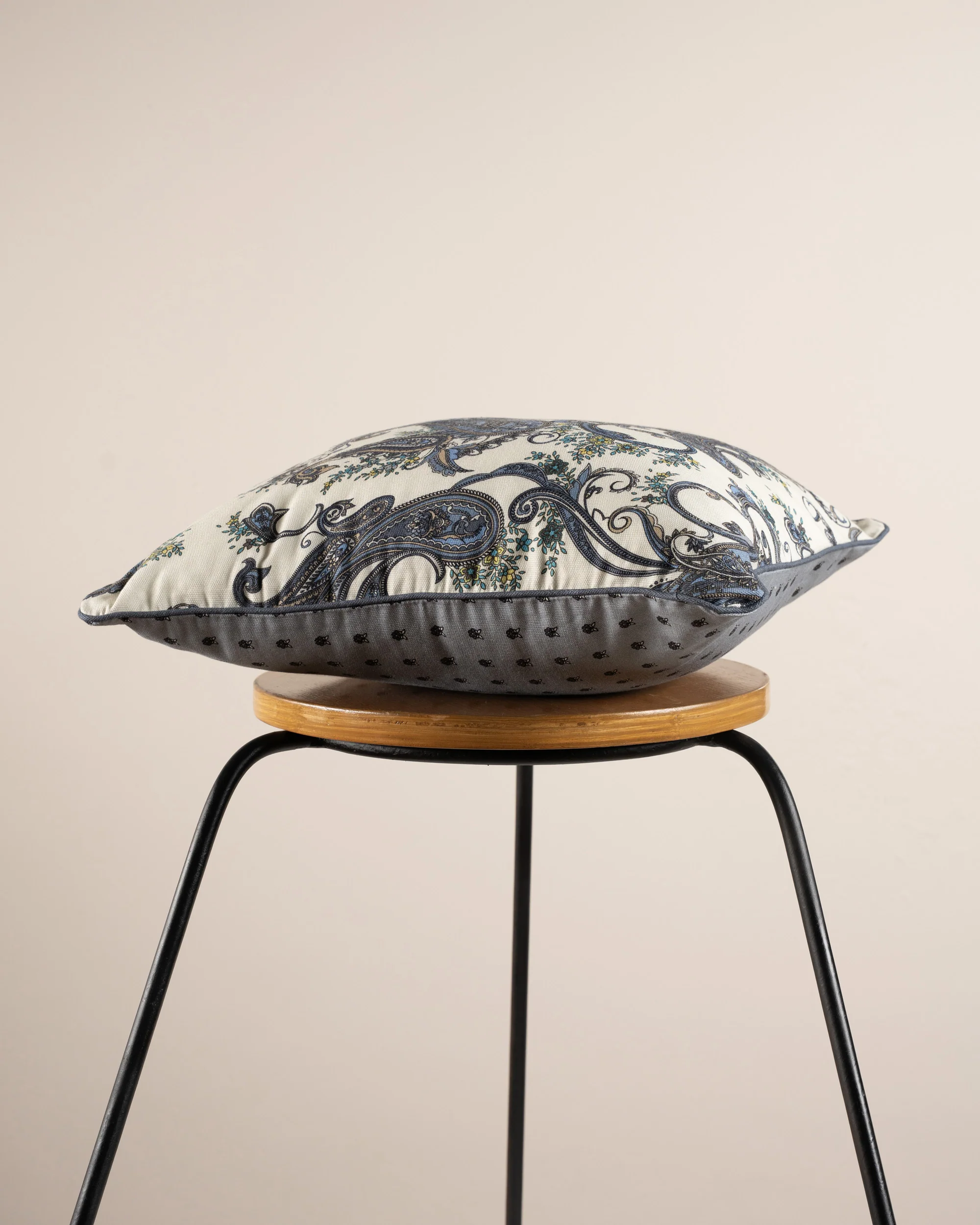 Cushion Cover - Off White - Image 5