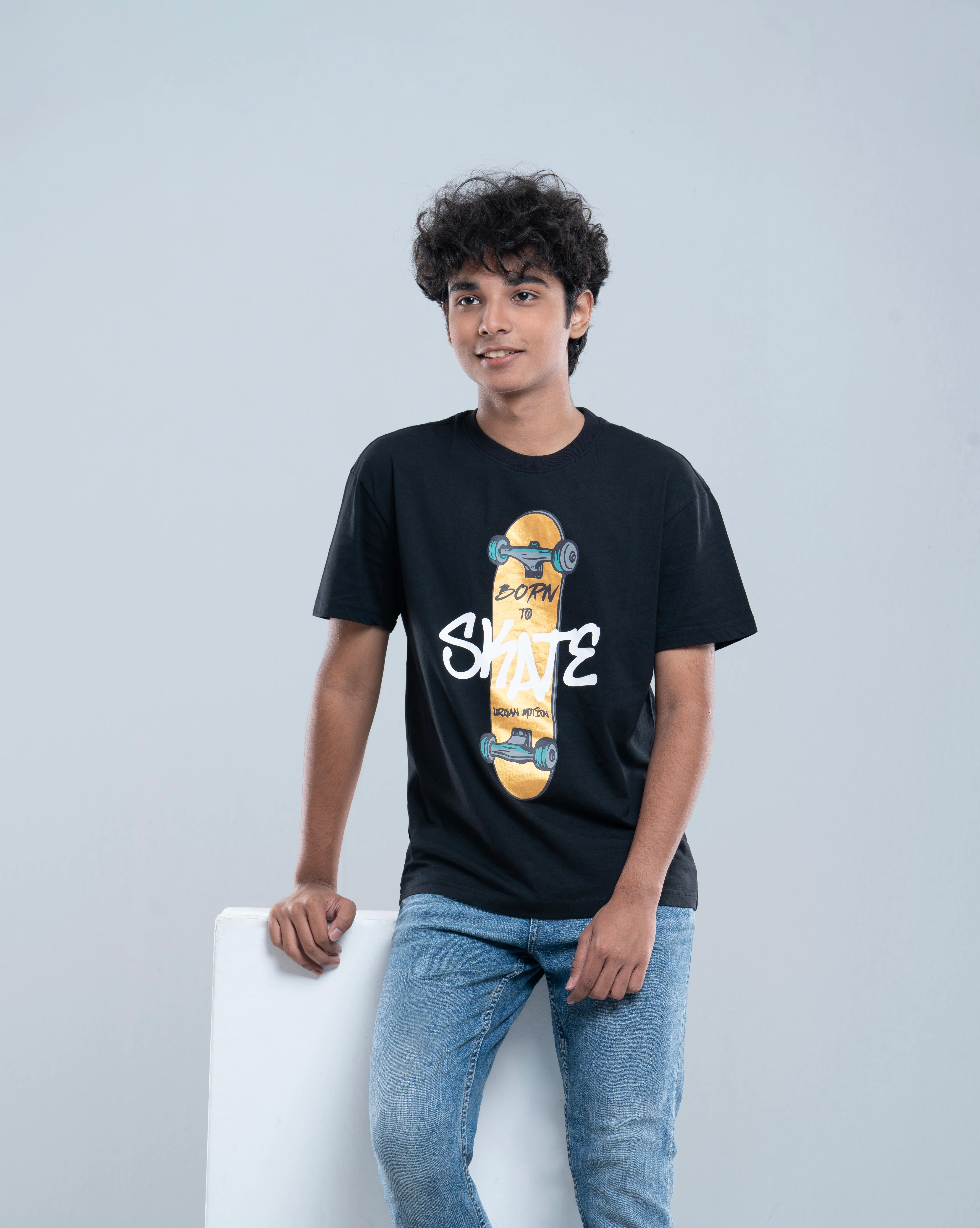 Junior Boys' T-Shirt (10-14 Years) - Image 6