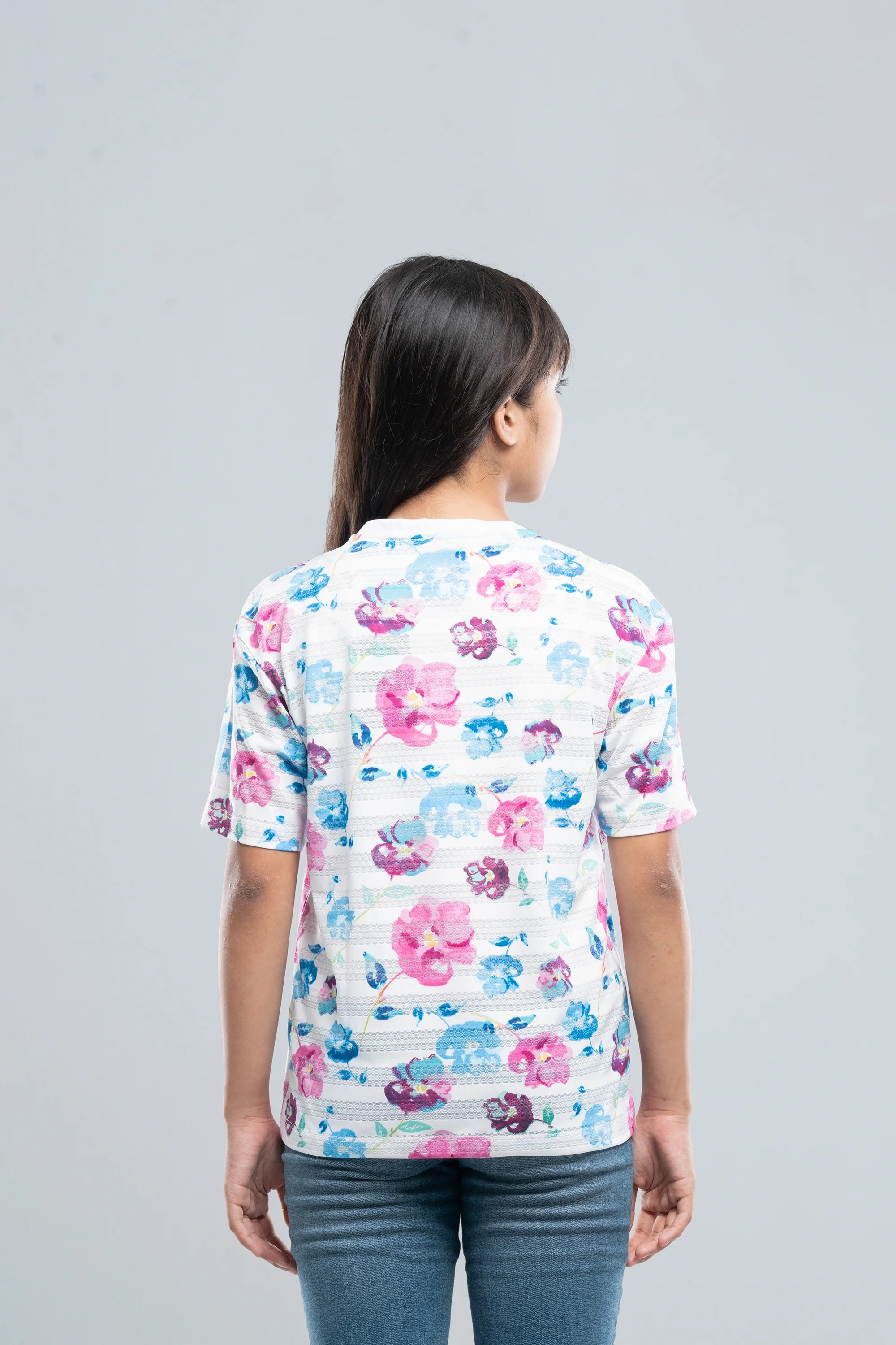 Junior Girls' Athleisure T-Shirt (10-14 Years) - Image 4