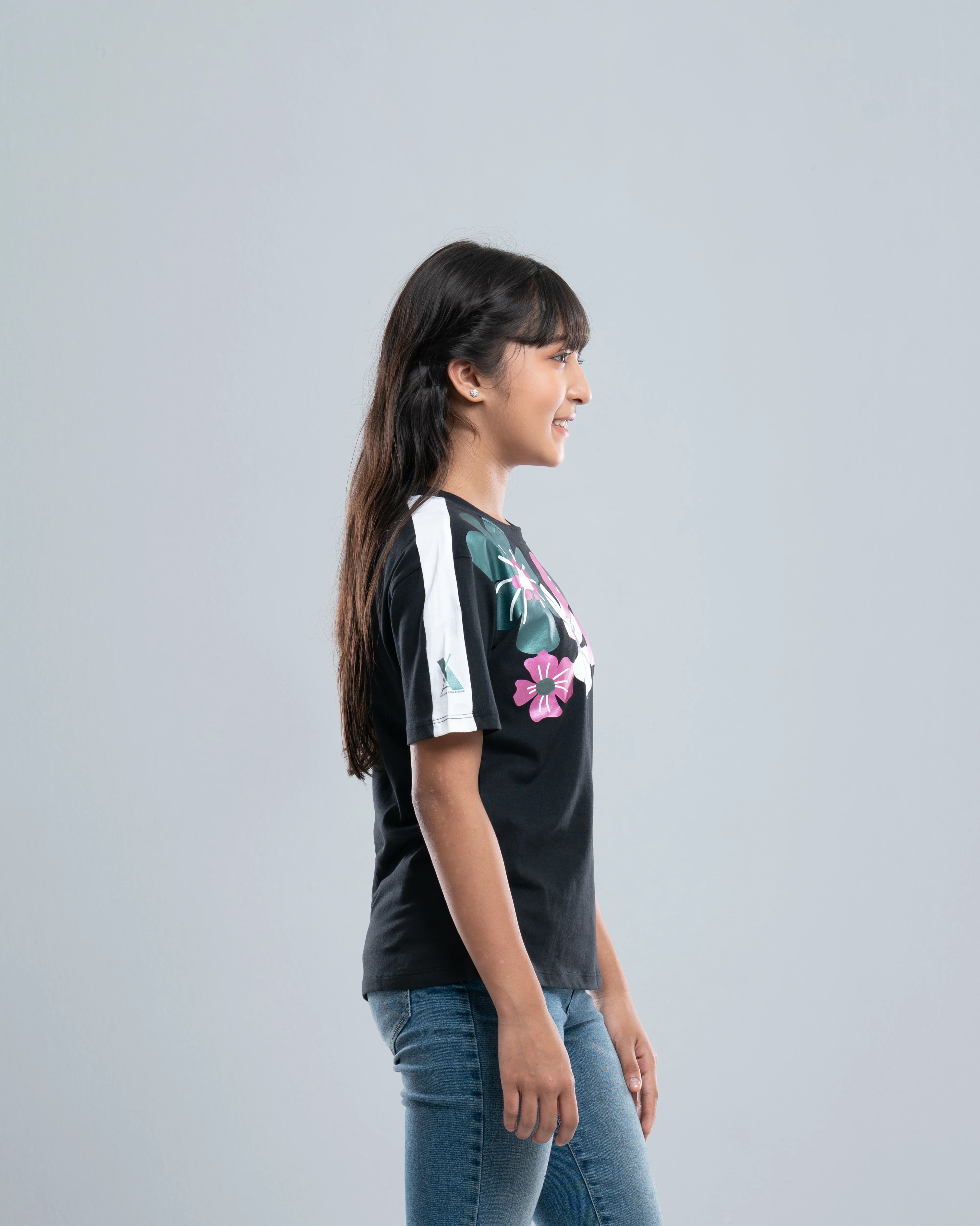 Junior Girls' Athleisure T-Shirt (10-14 Years) - Image 3