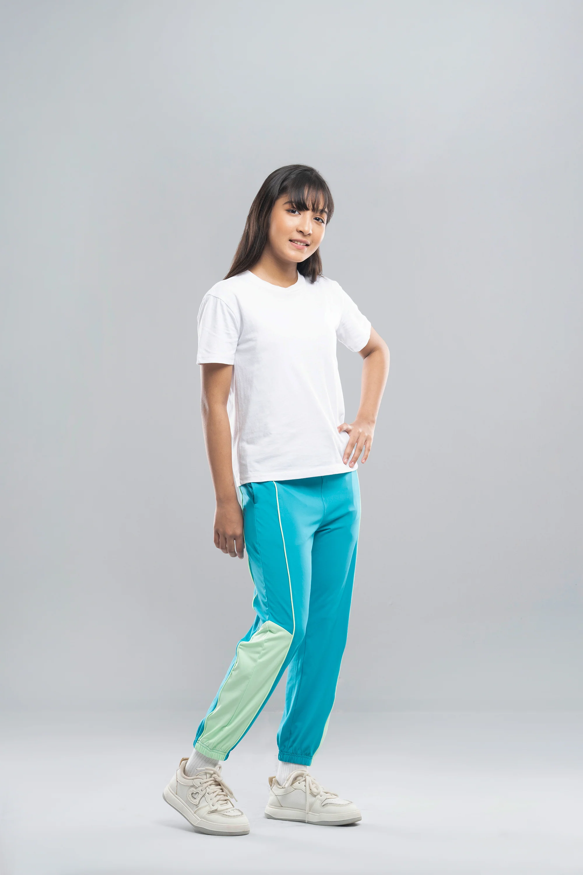 Junior Girls' Athleisure Jogger (10-14 Years) - Image 2