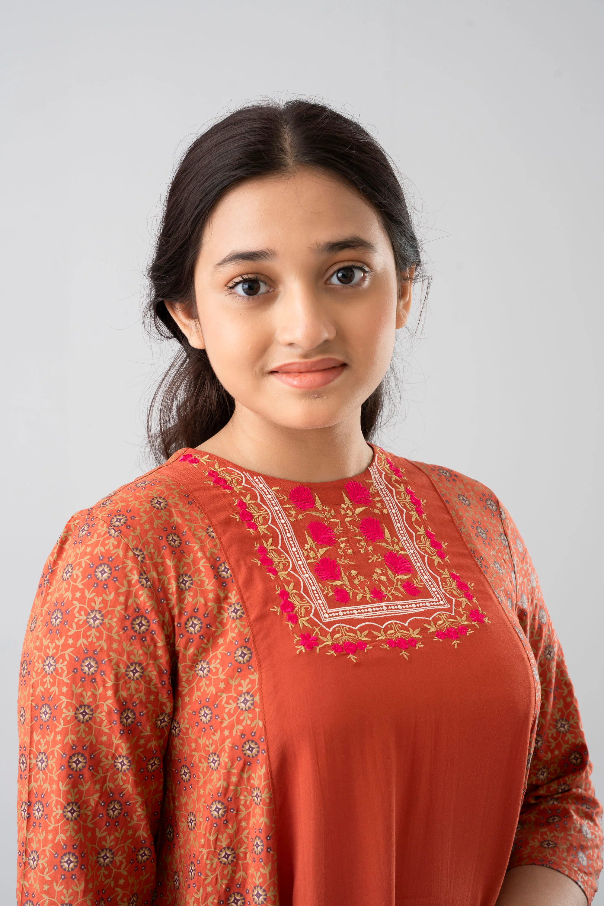 Junior Girls Ethnic Top (10-14 Years) - Image 5