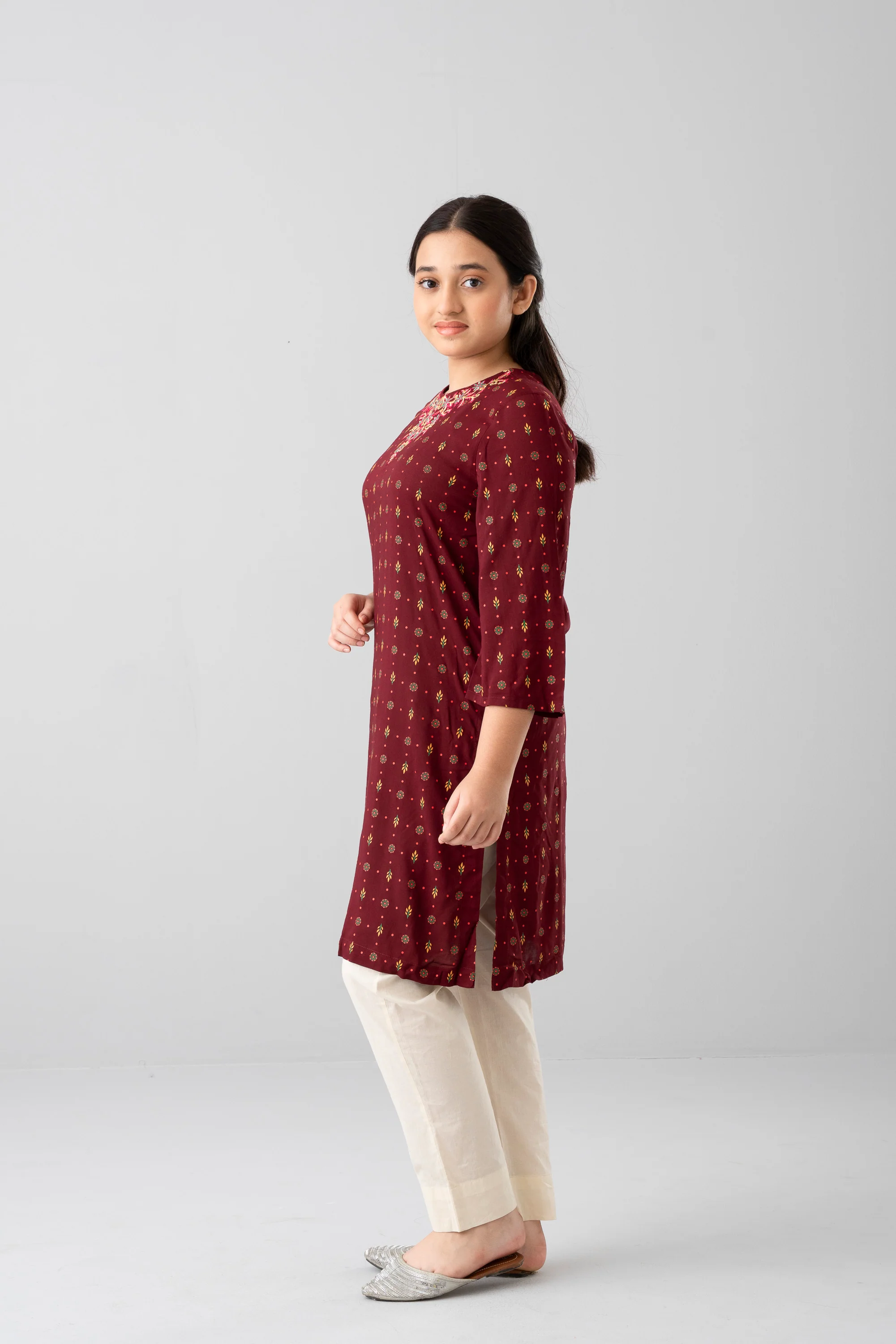 Junior Girls Ethnic Top (10-14 Years) - Image 3