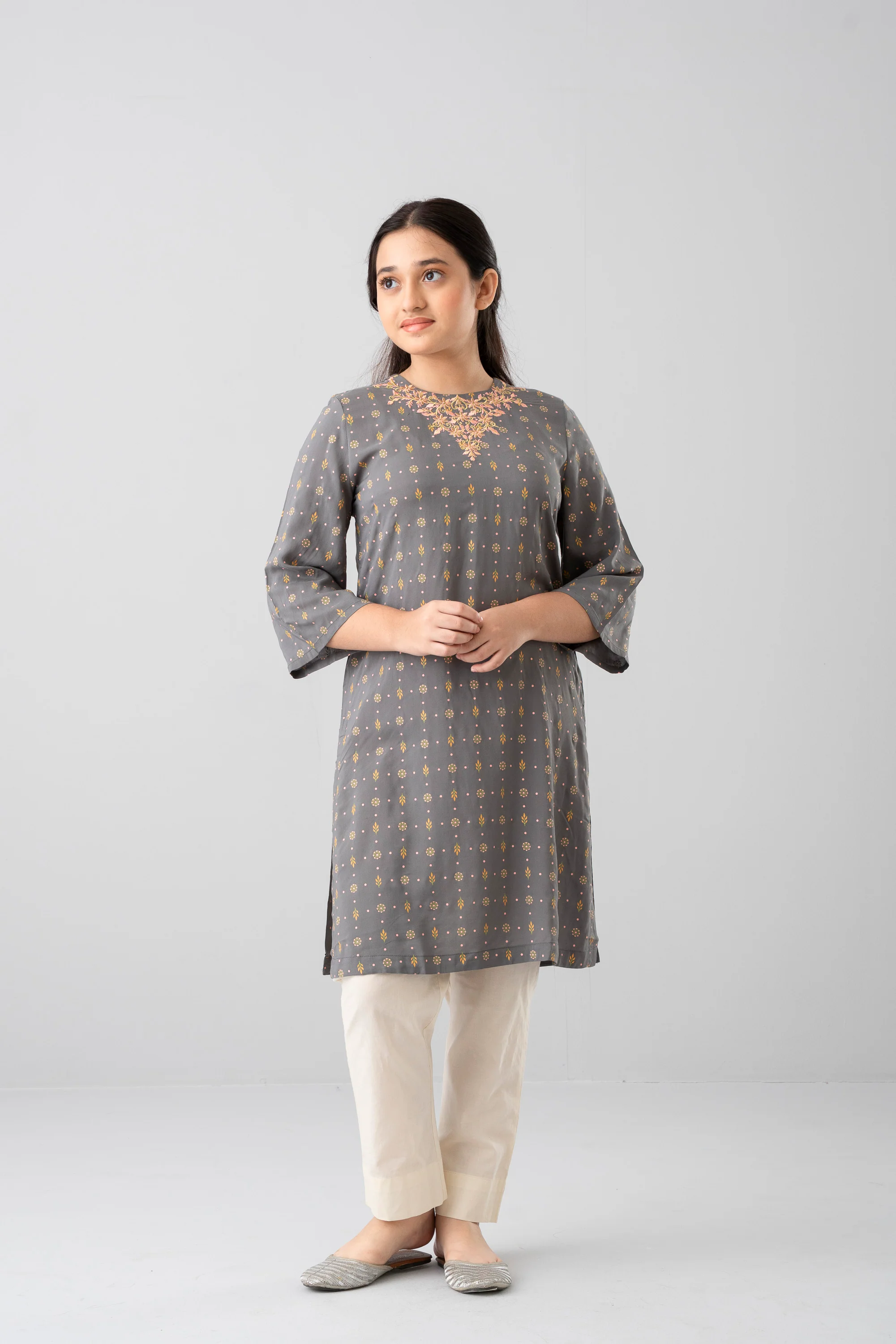 Junior Girls Ethnic Top (10-14 Years) - Image 7