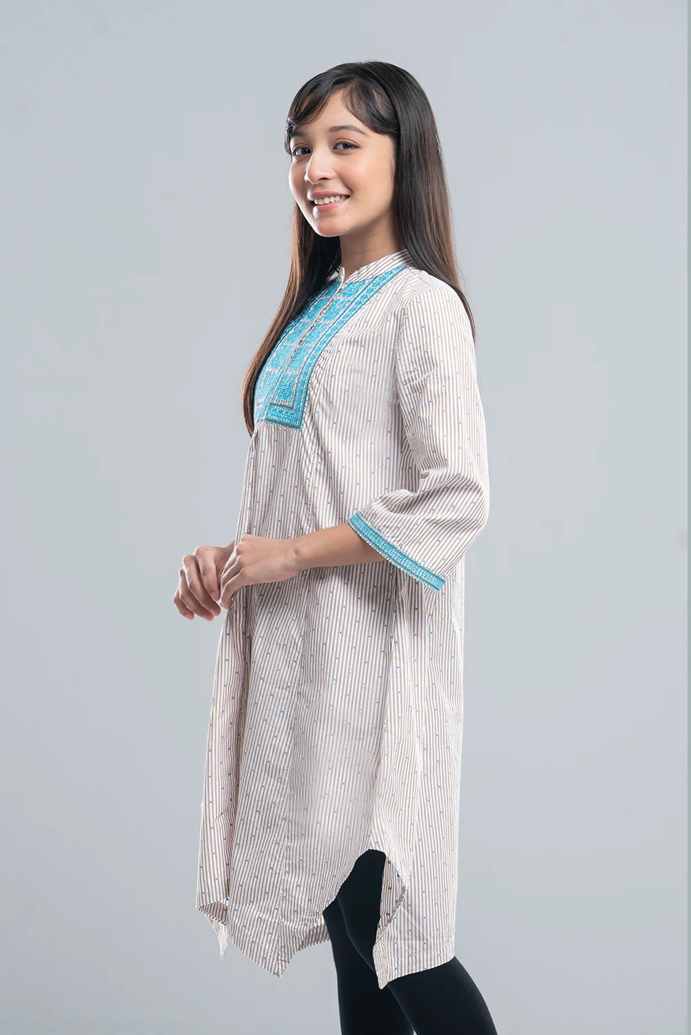 Junior Girls Ethnic Top (10-14 Years) - Image 3