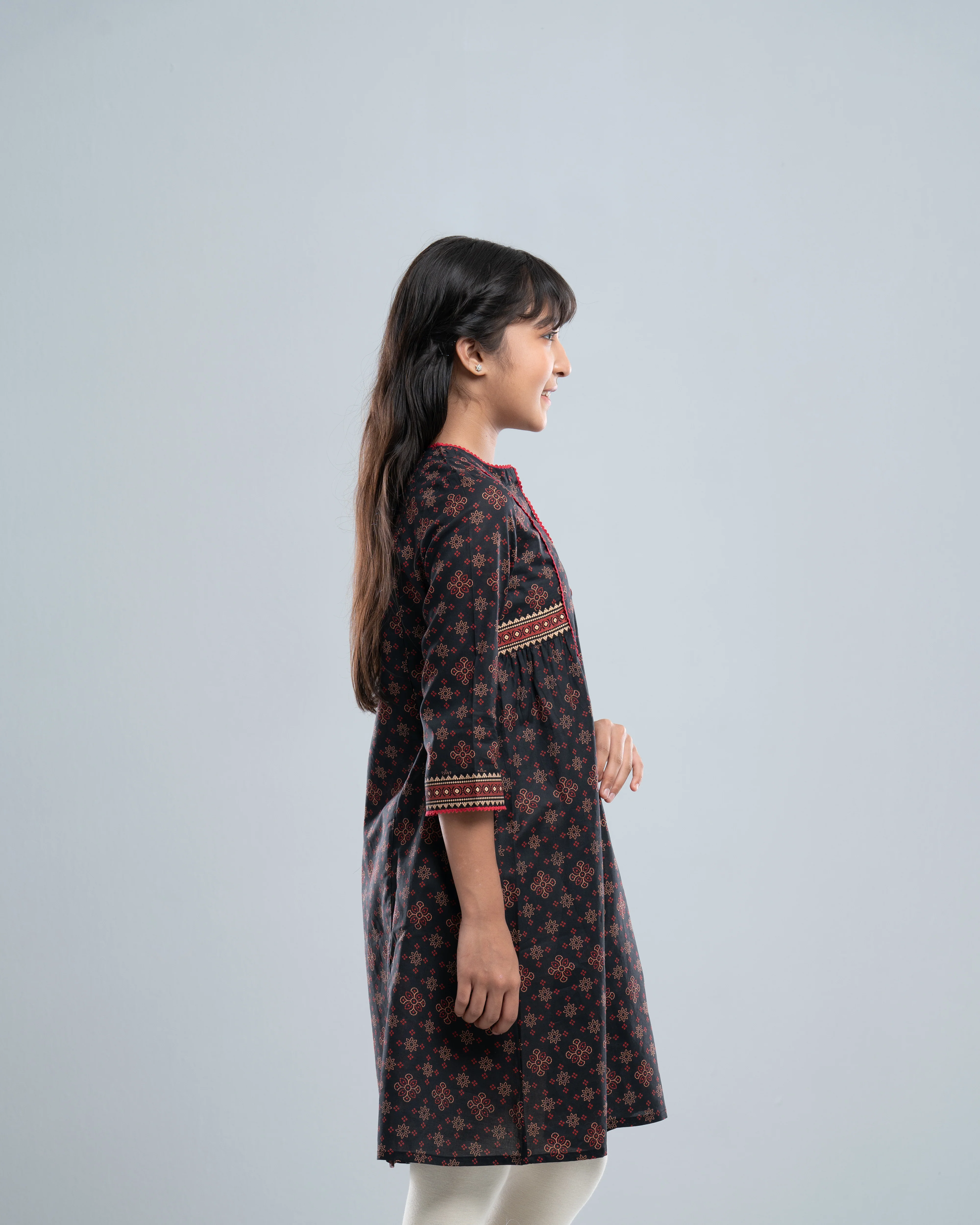 Junior Girls' Ethnic Top (10-14 Years) - Image 3