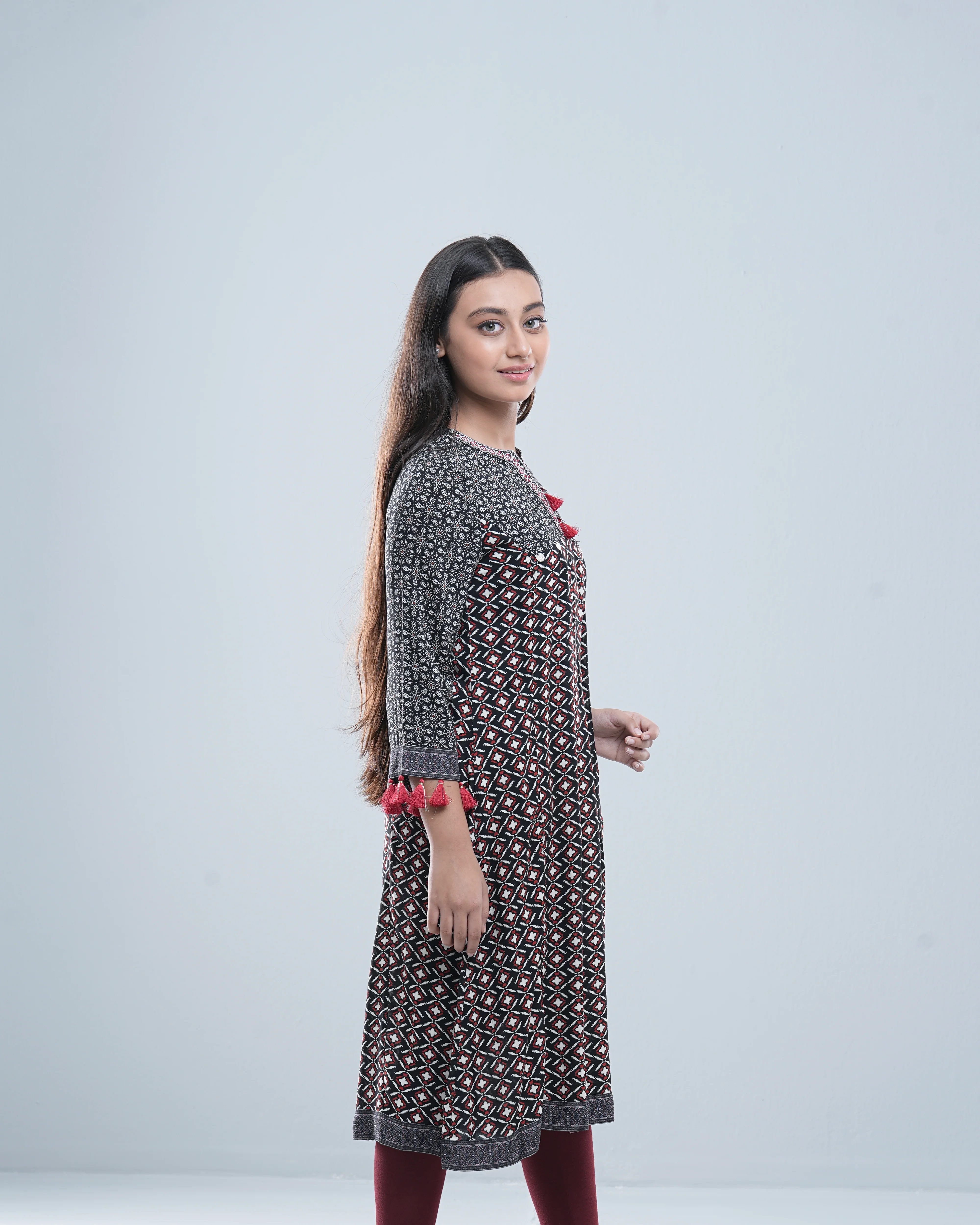 Junior Girls' Ethnic Top (10-14 Years) - Image 9
