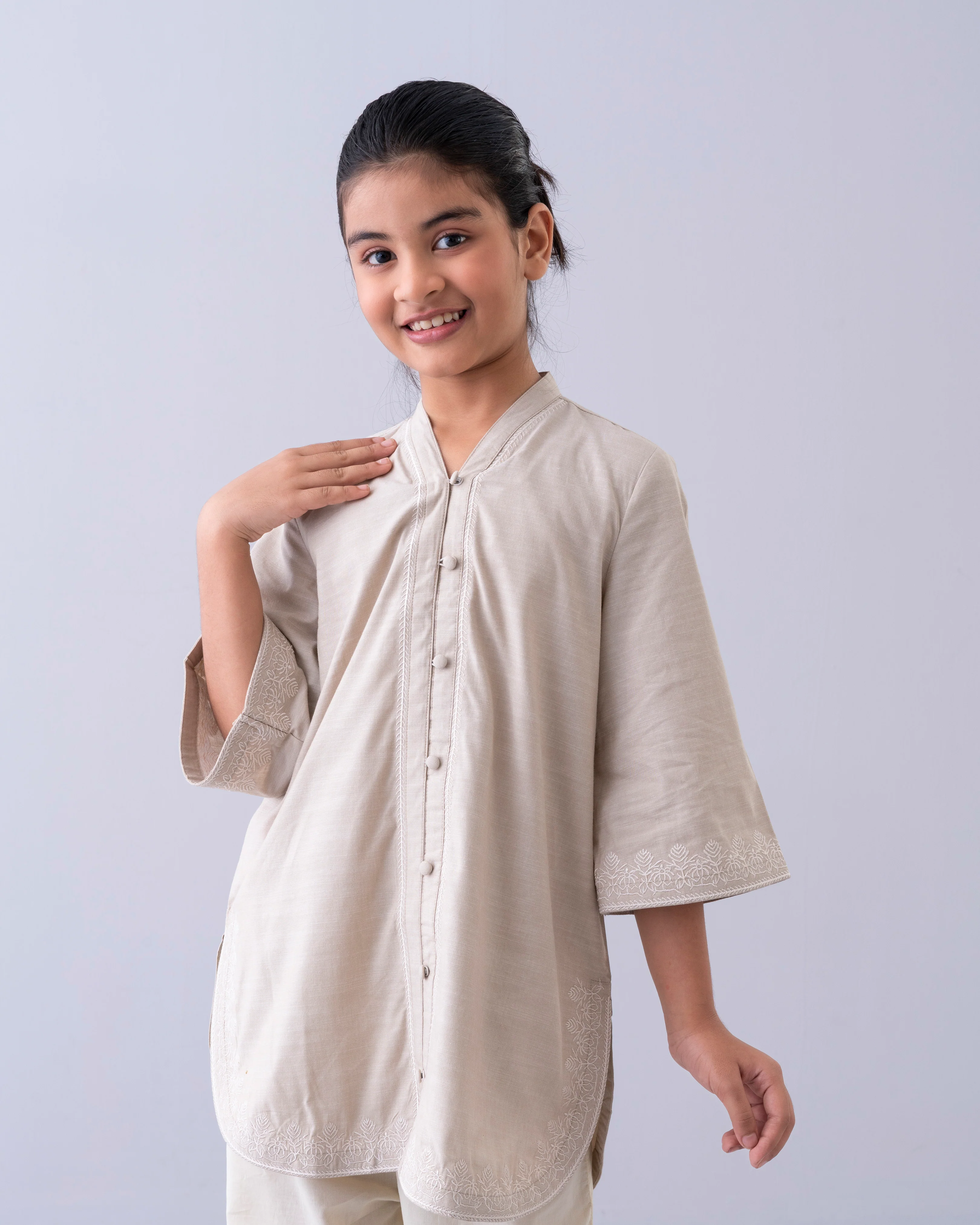 Junior Girls' Ethnic Top (10-14 Years) - Image 3