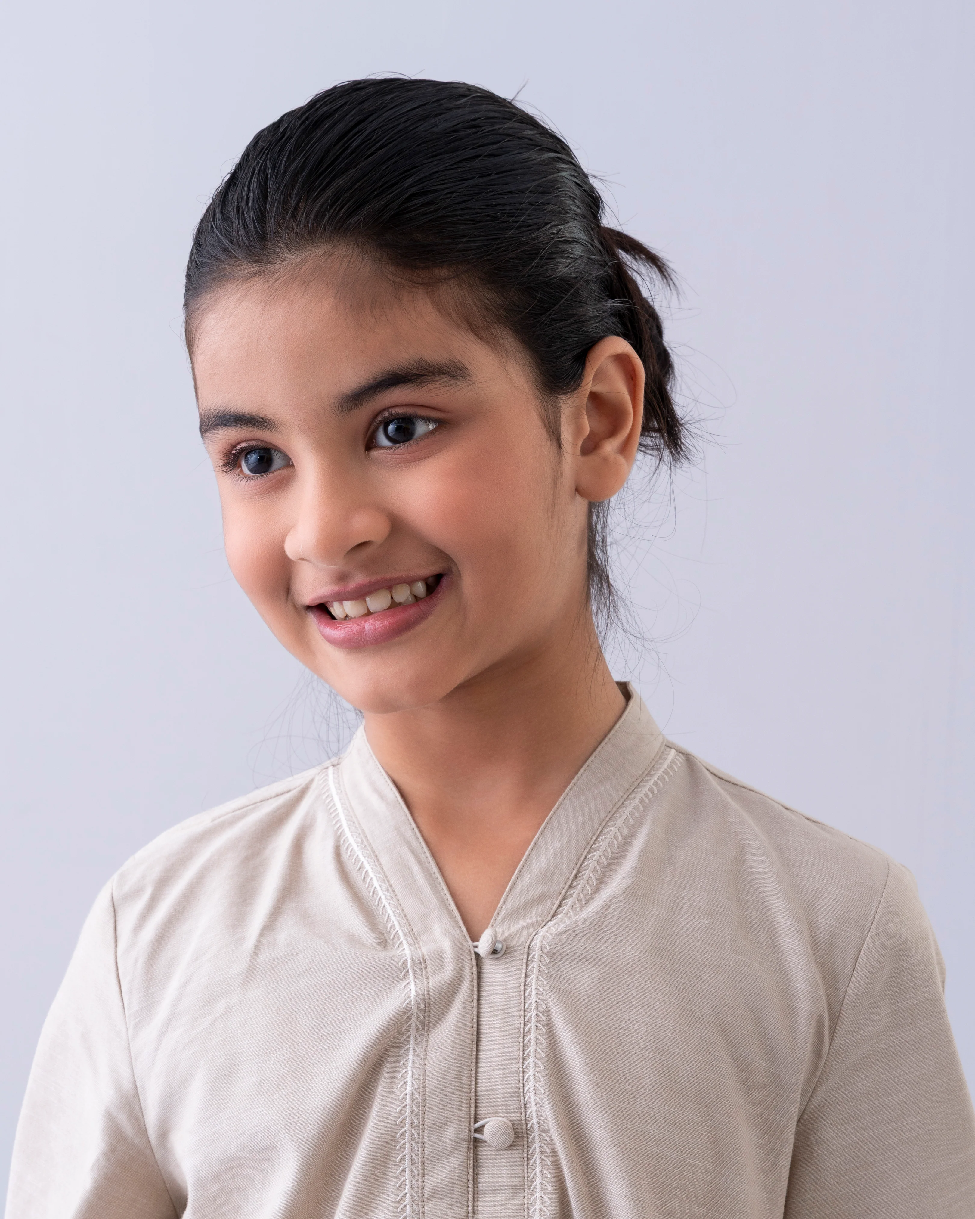 Junior Girls' Ethnic Top (10-14 Years) - Image 7