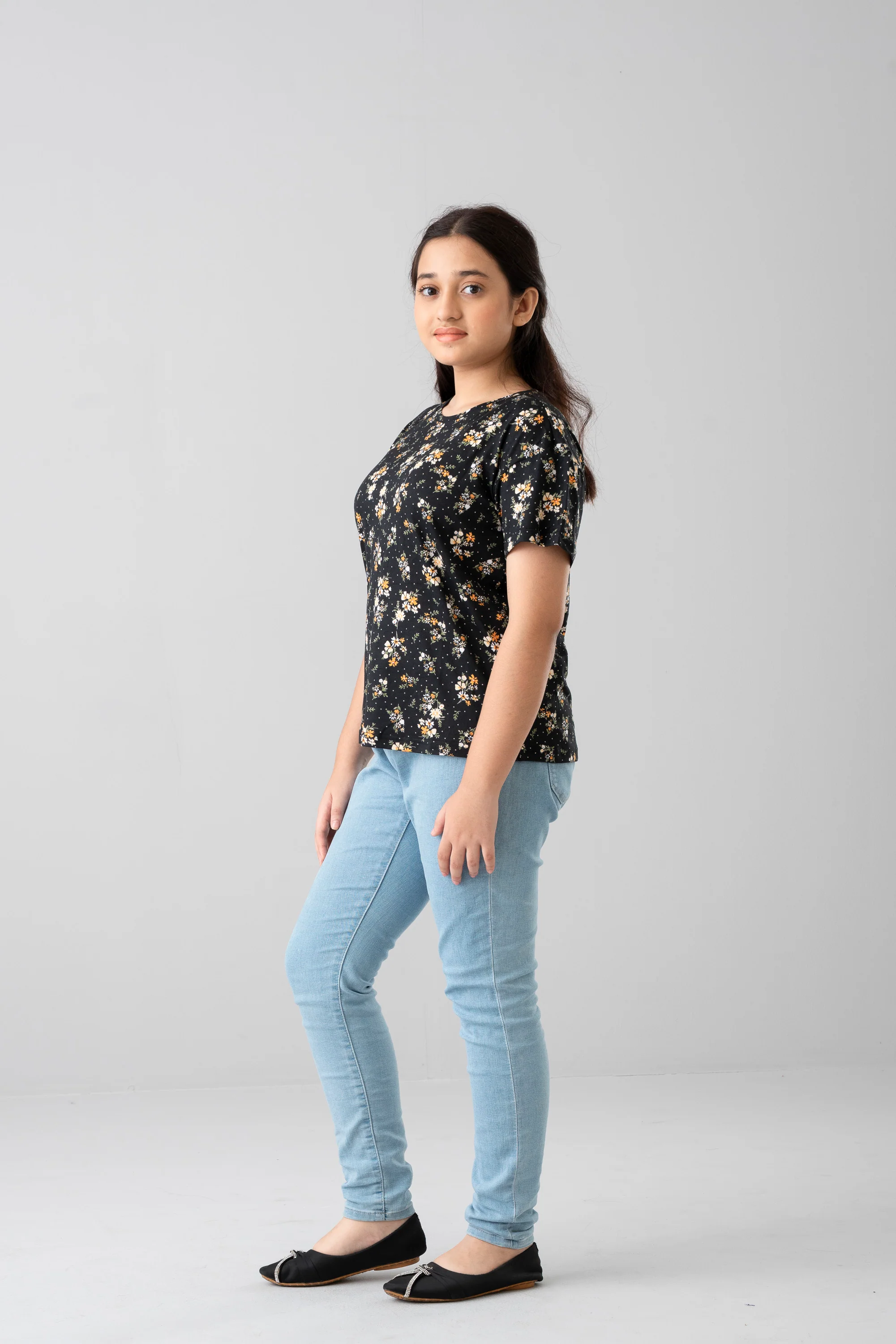 Junior Girls Knit Fashion Top (10-14 Years) - Image 3