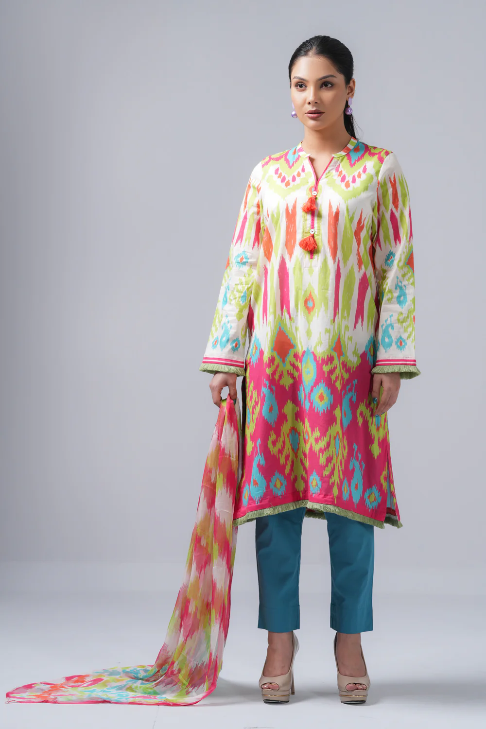 Digital Printed Two Piece Lawn Suit - Image 11