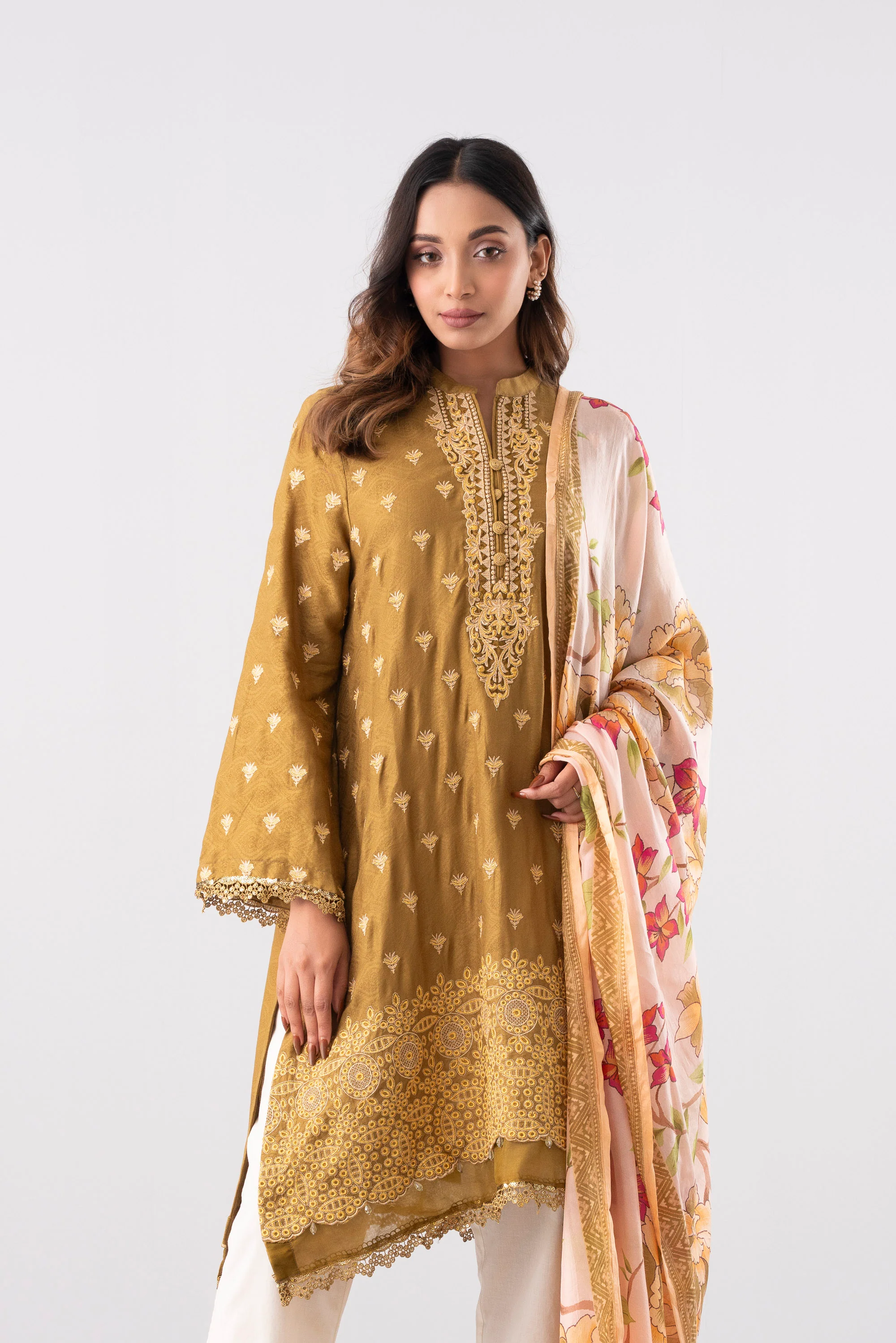 Smart Fit Embroidered Two-Piece Lawn with Silk Dupatta - Image 4