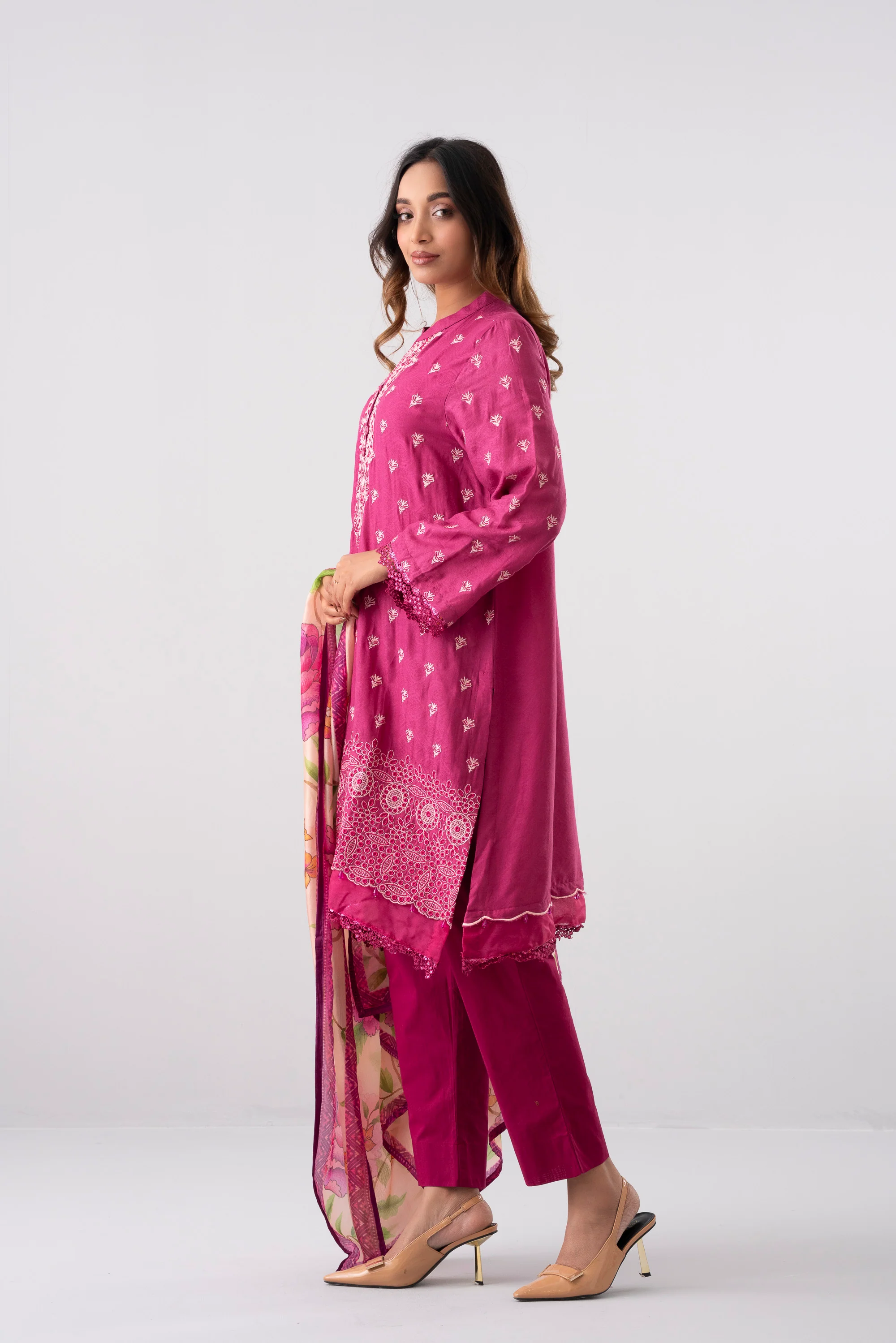 Smart Fit Embroidered Two-Piece Lawn with Silk Dupatta - Image 9