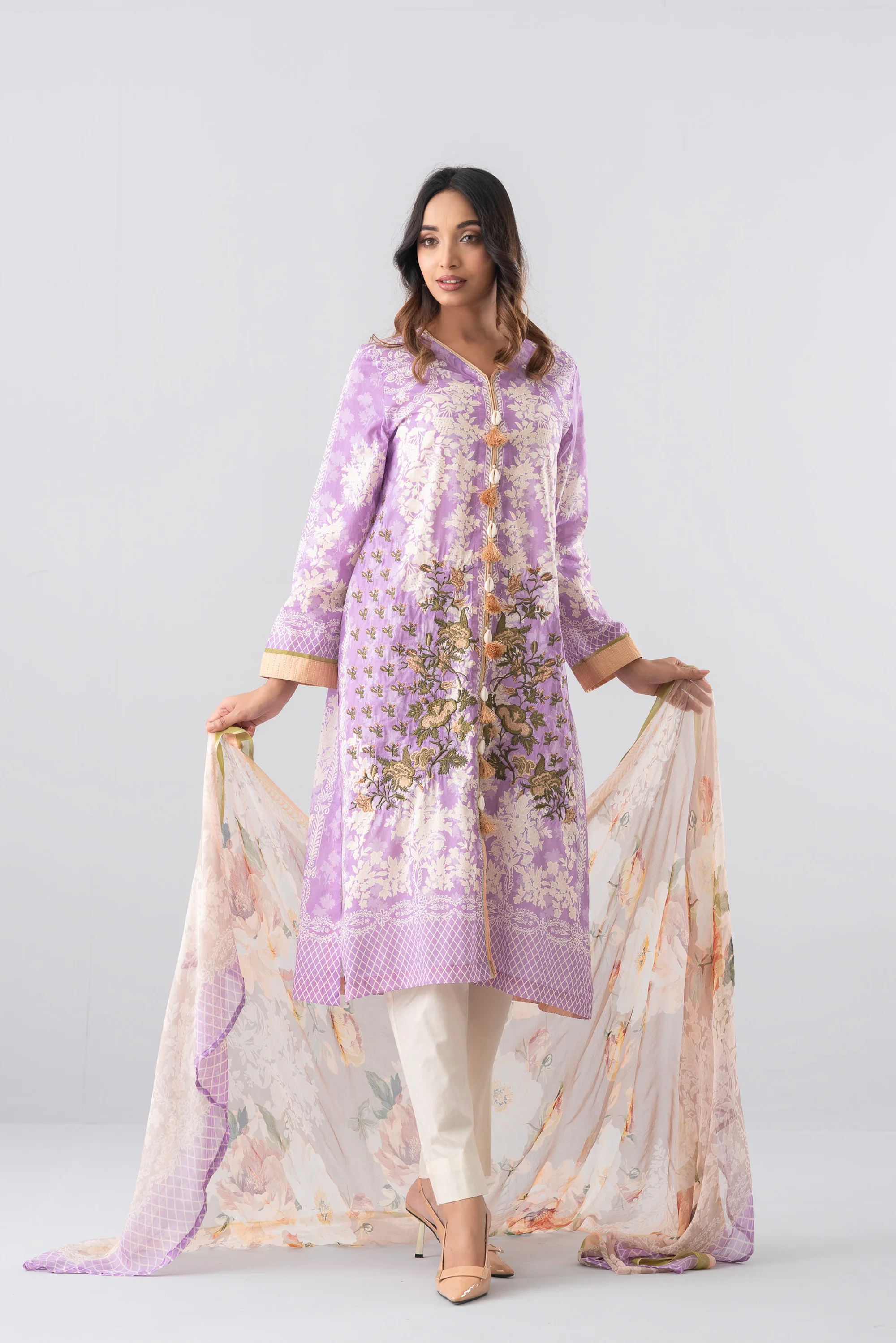 Smart Fit Printed Two-Piece Lawn with Chiffon Dupatta - Image 7