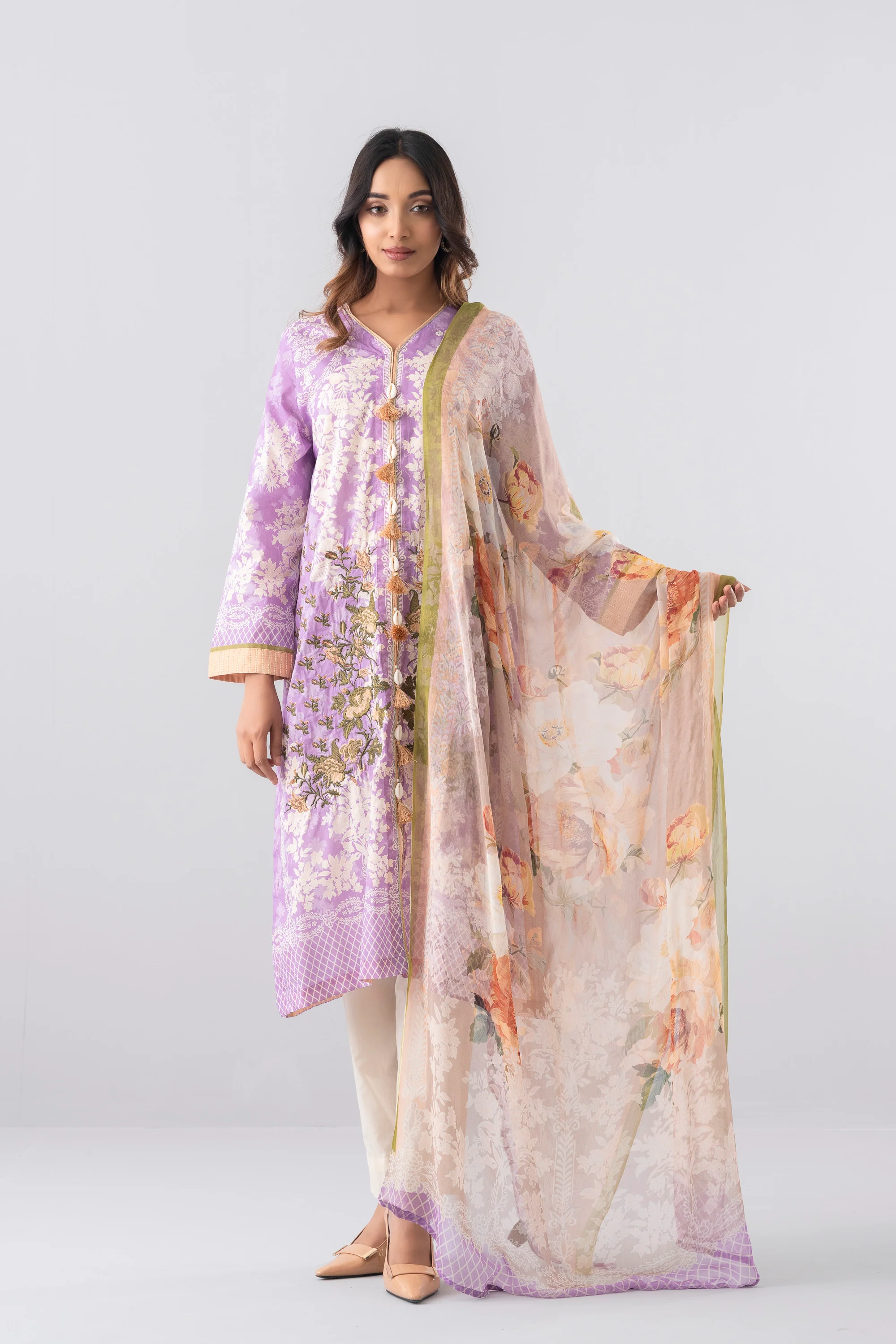 Smart Fit Printed Two-Piece Lawn with Chiffon Dupatta - Image 8