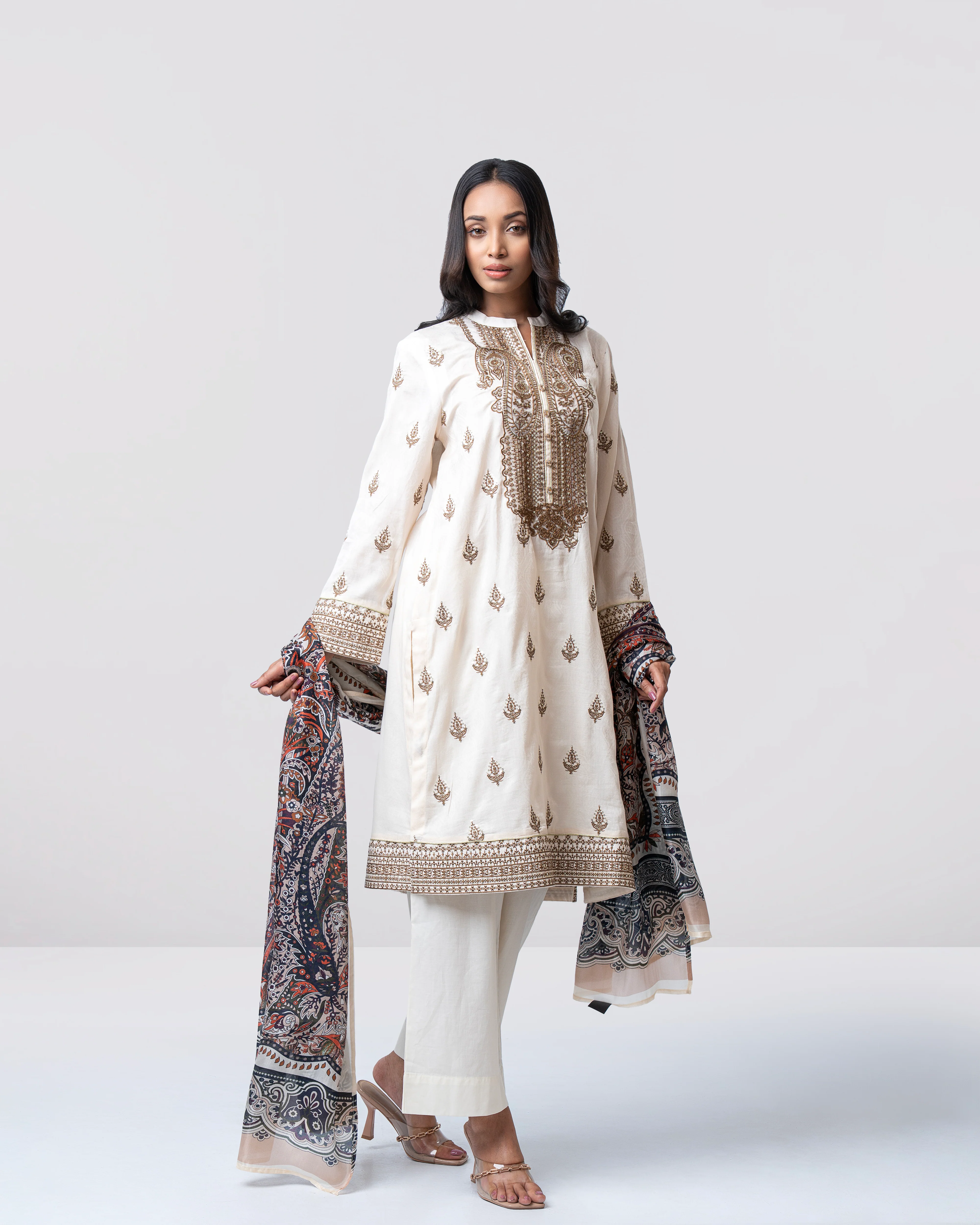 Smart Fit Printed Two-Piece Lawn with Silk Dupatta - Image 11