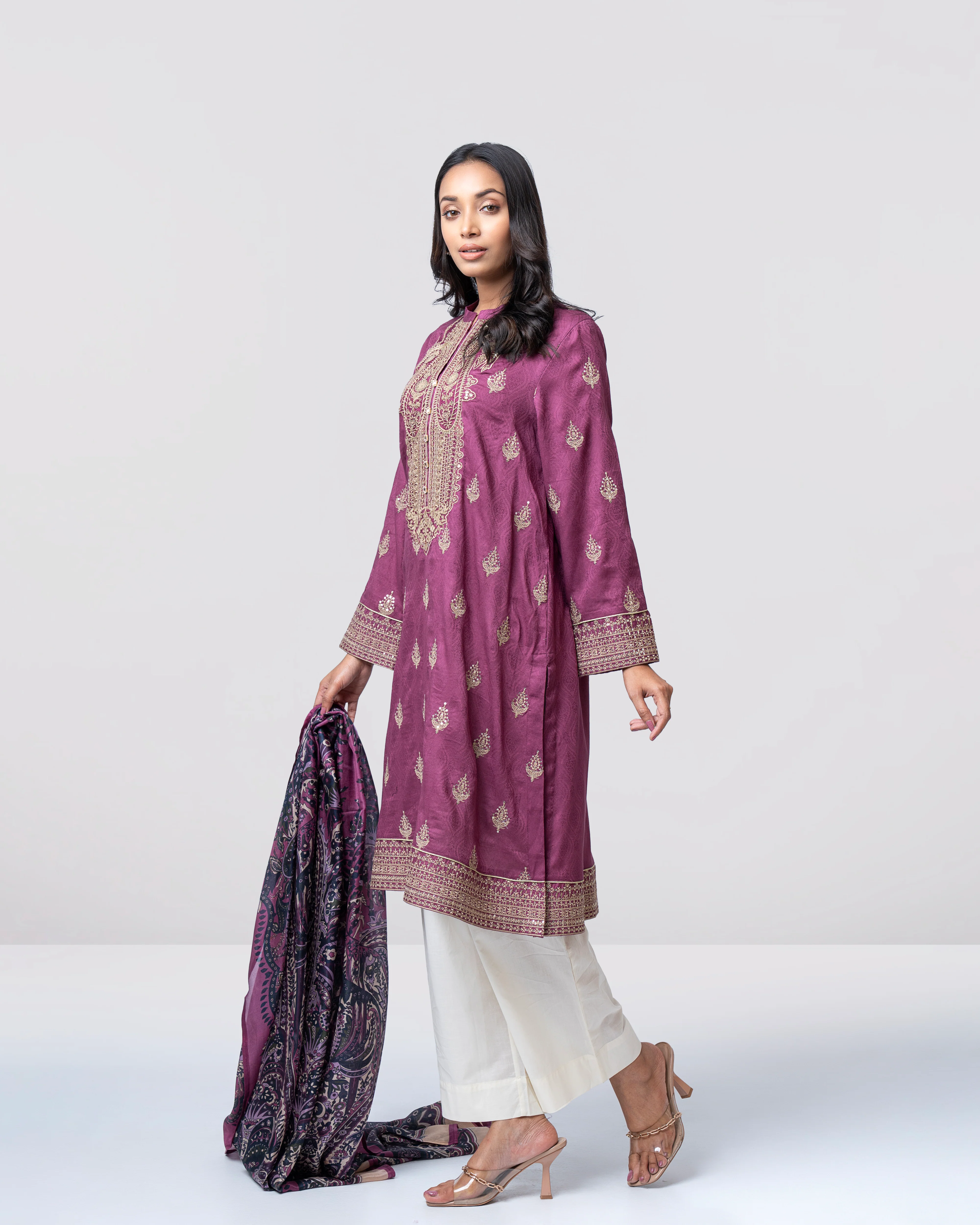 Smart Fit Printed Two-Piece Lawn with Silk Dupatta - Image 3