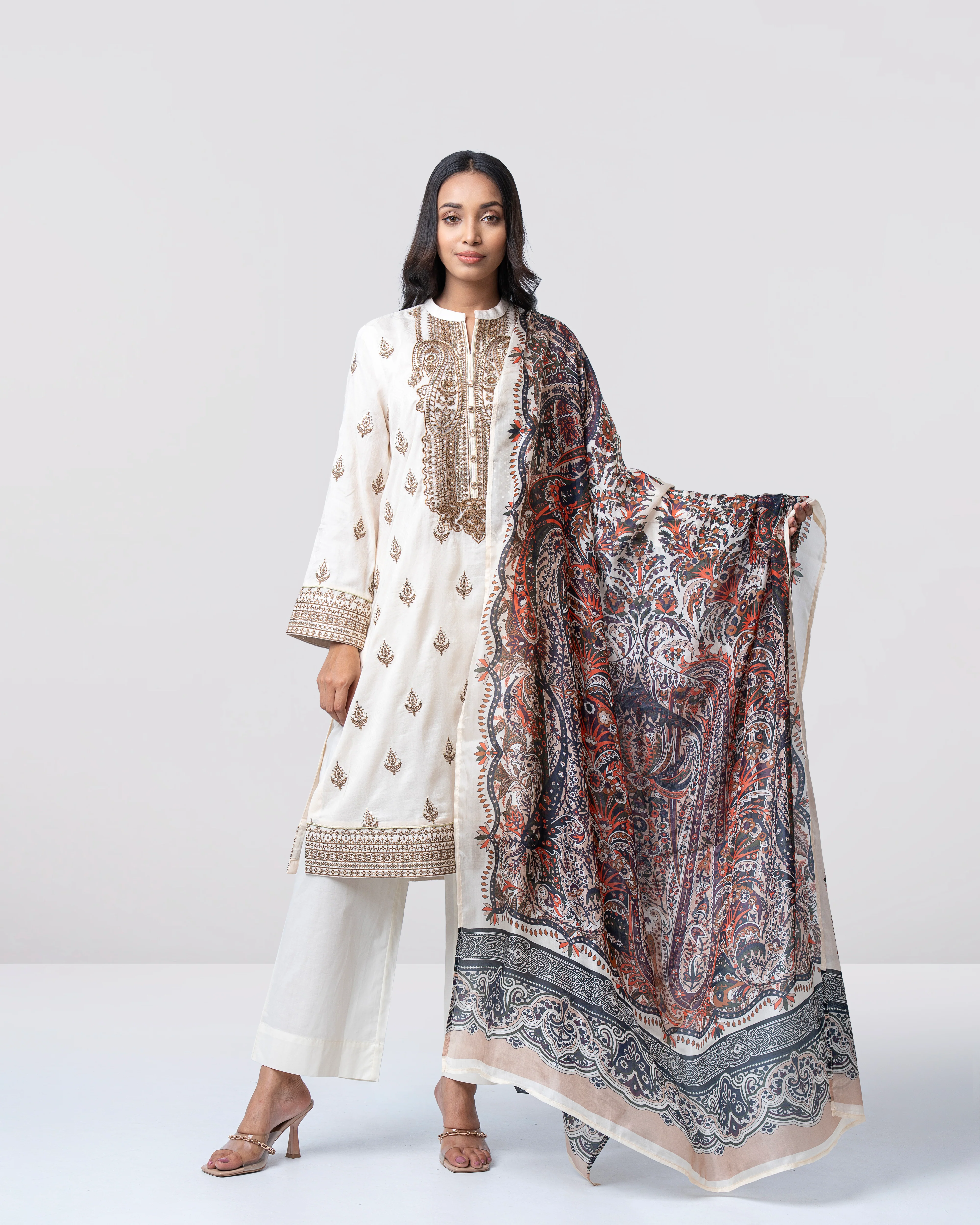 Smart Fit Printed Two-Piece Lawn with Silk Dupatta - Image 7