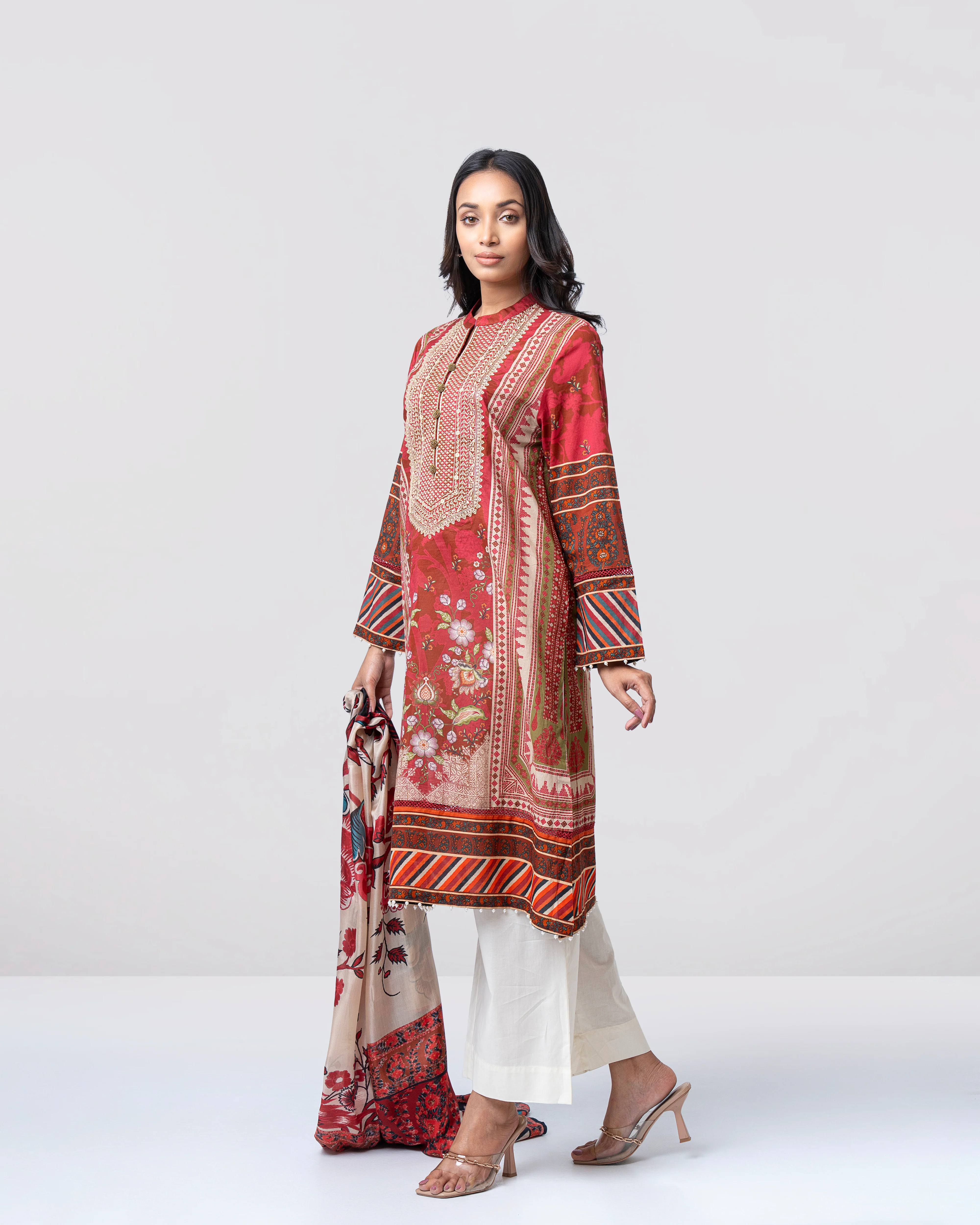 Smart Fit Embroidered Two-Piece Lawn with Silk Dupatta - Image 3