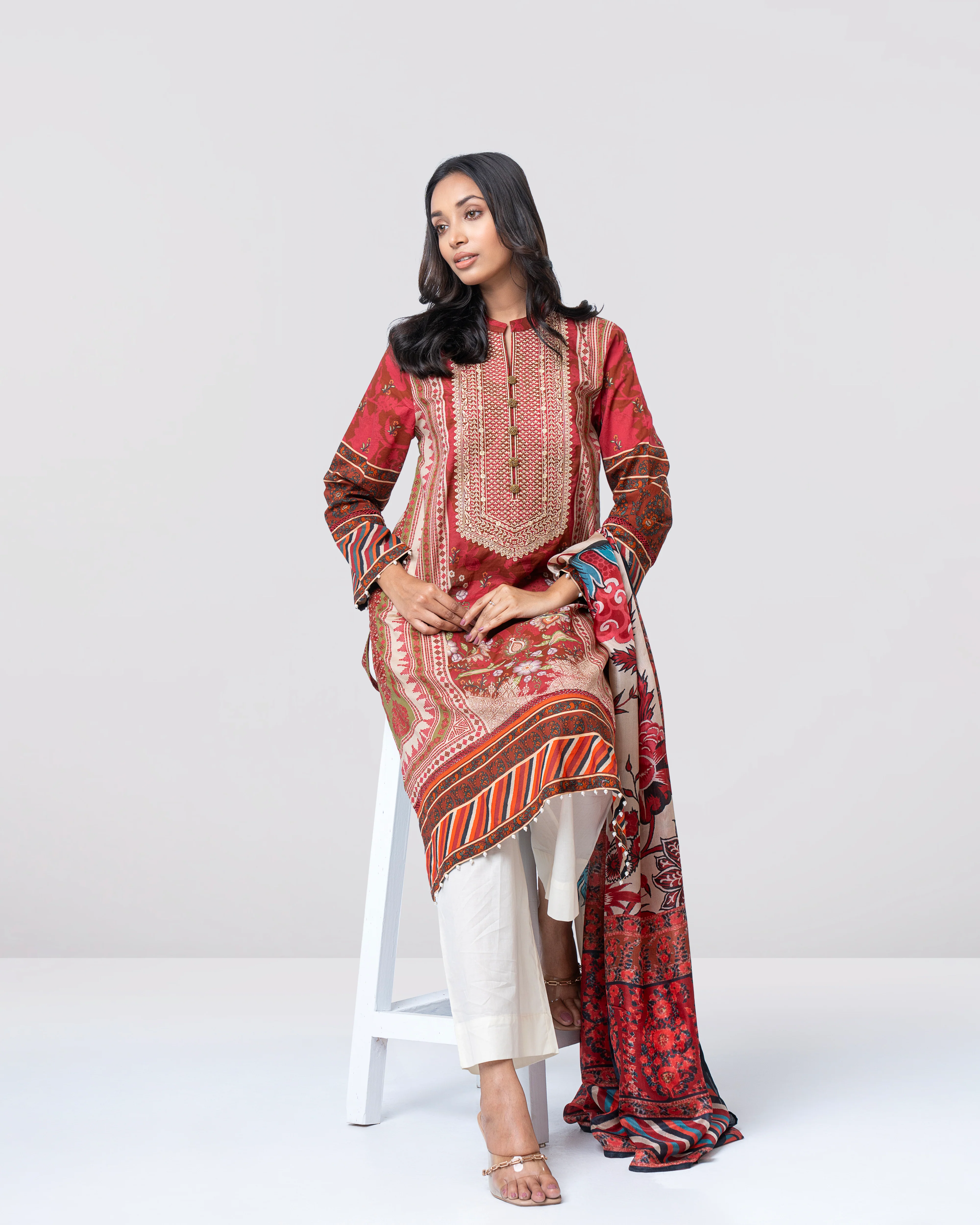 Smart Fit Embroidered Two-Piece Lawn with Silk Dupatta - Image 7