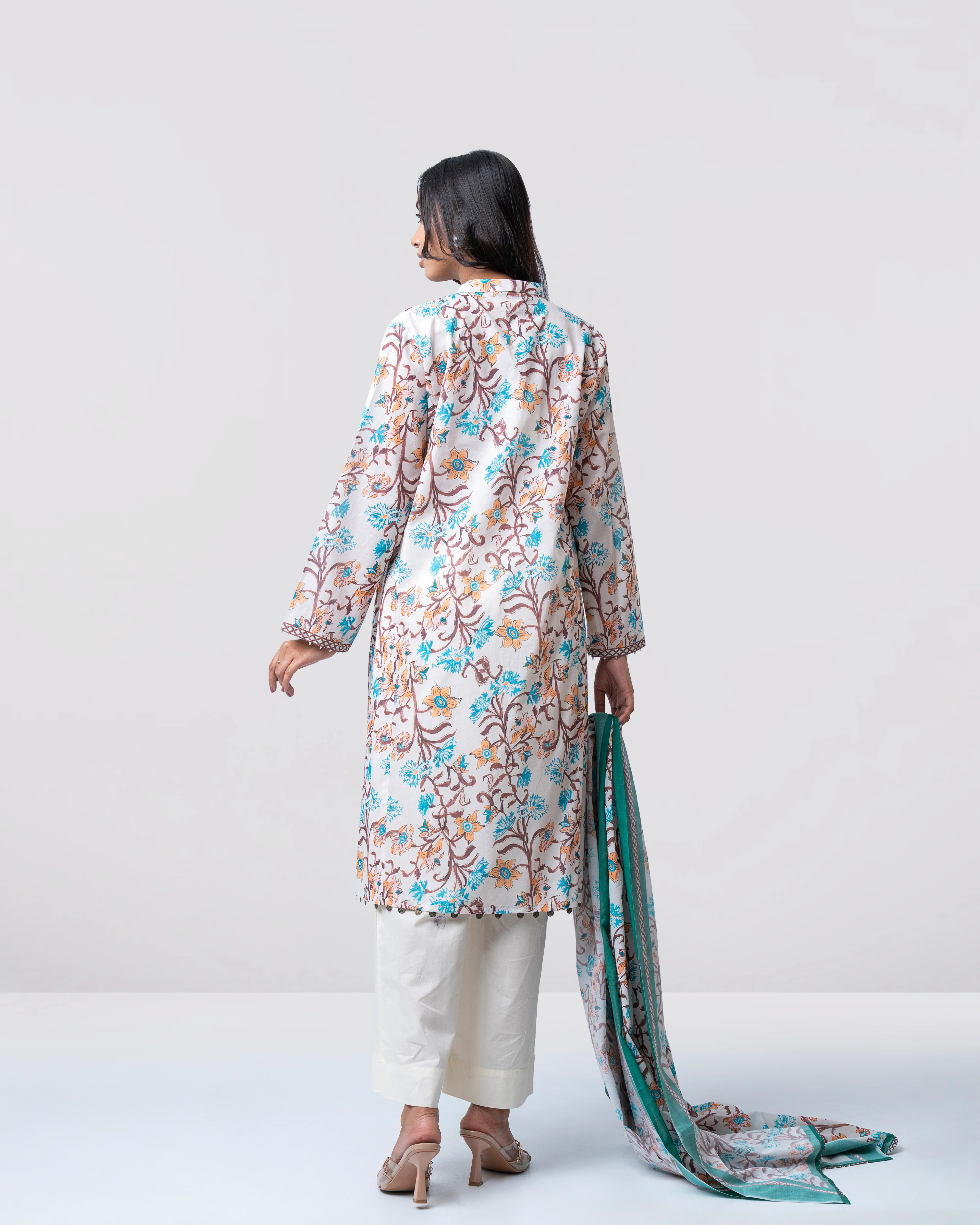 Relaxed Fit Printed Two-Piece Lawn - Image 11