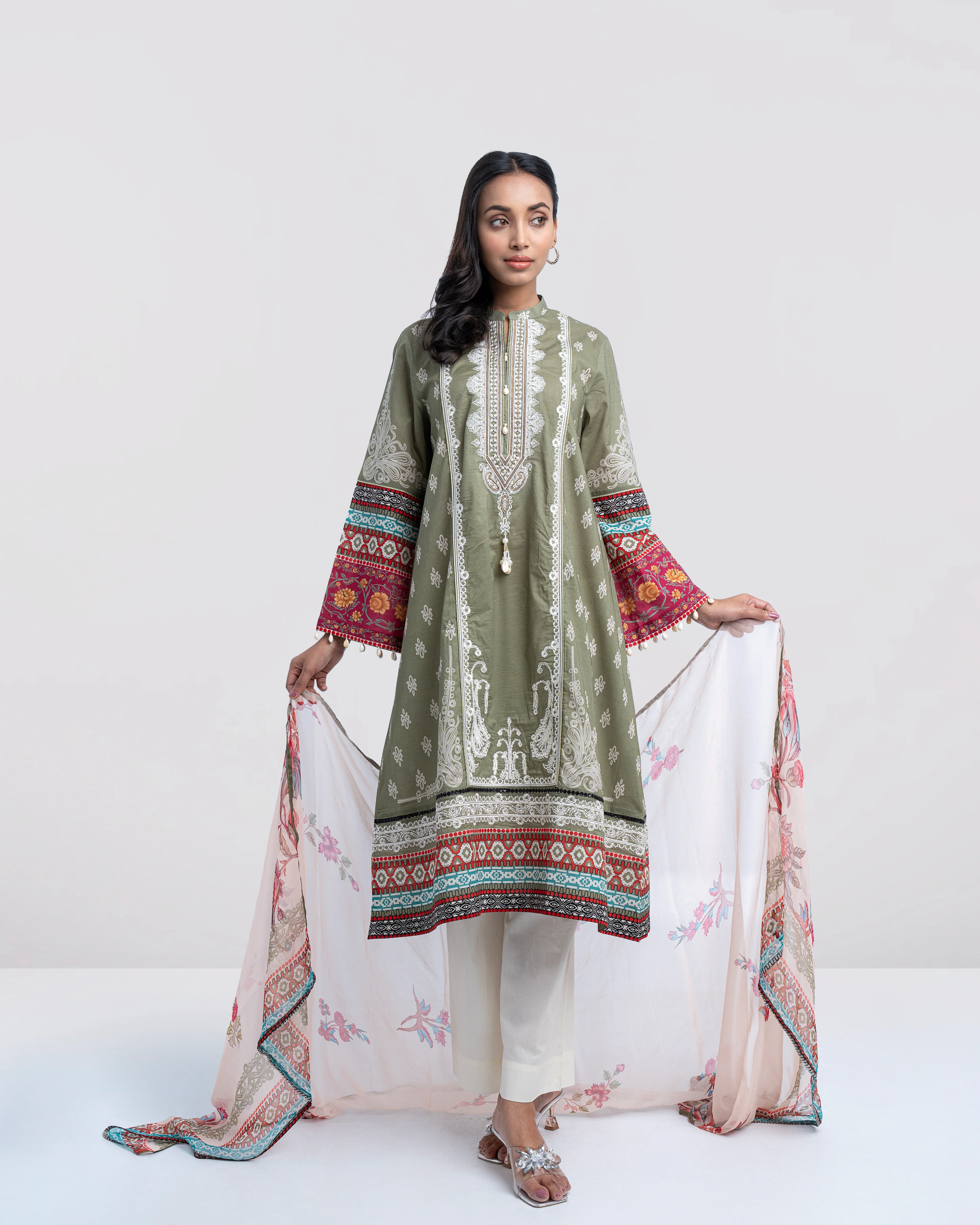 Smart Fit Printed Two-Piece Lawn with Chiffon Dupatta - Image 8