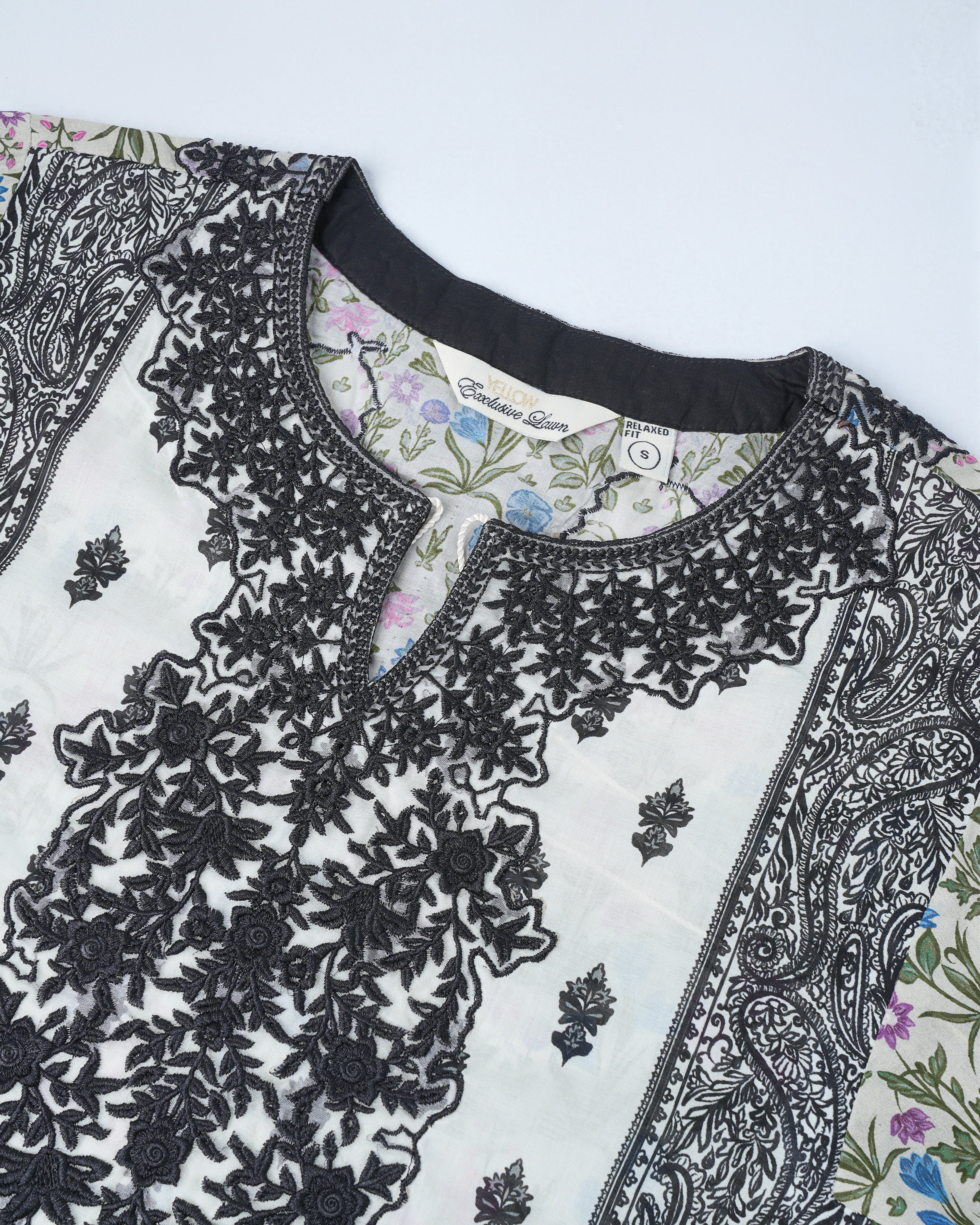 Relaxed Fit Printed Two-Piece Lawn with Chiffon Dupatta - Image 14