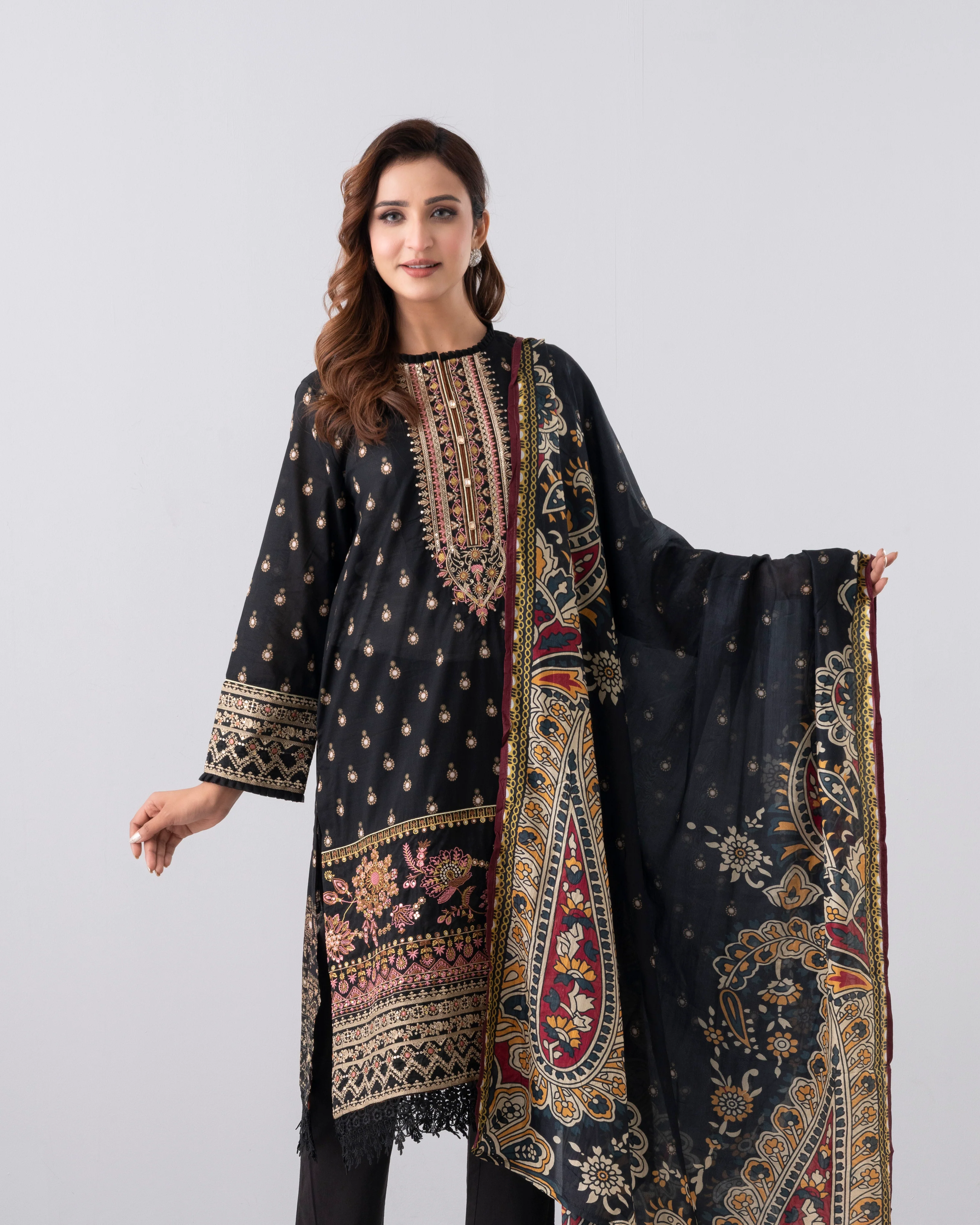 Smart Fit Printed Two-Piece Lawn with Silk Dupatta - Image 10