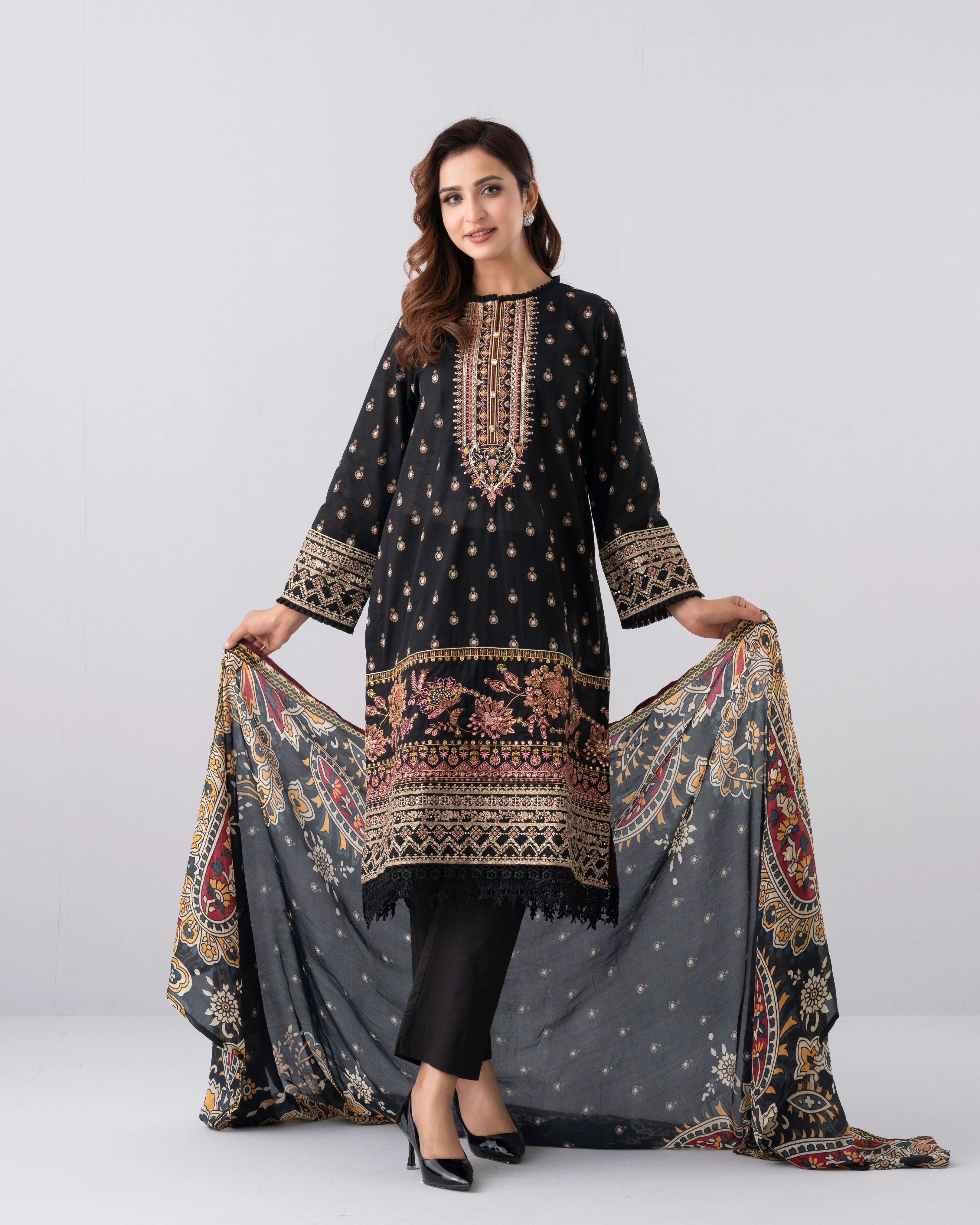 Smart Fit Printed Two-Piece Lawn with Silk Dupatta - Image 8
