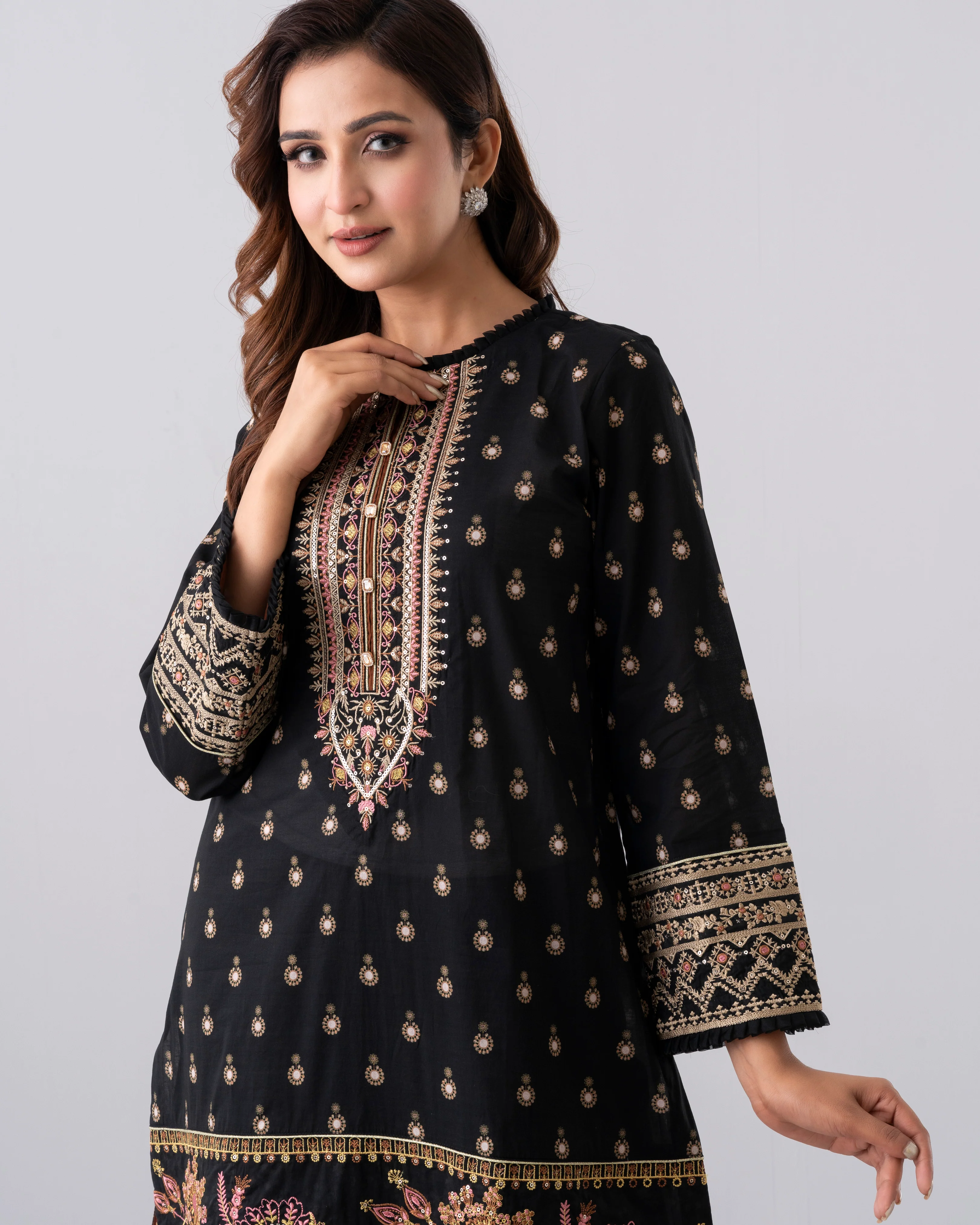 Smart Fit Printed Two-Piece Lawn with Silk Dupatta - Image 9
