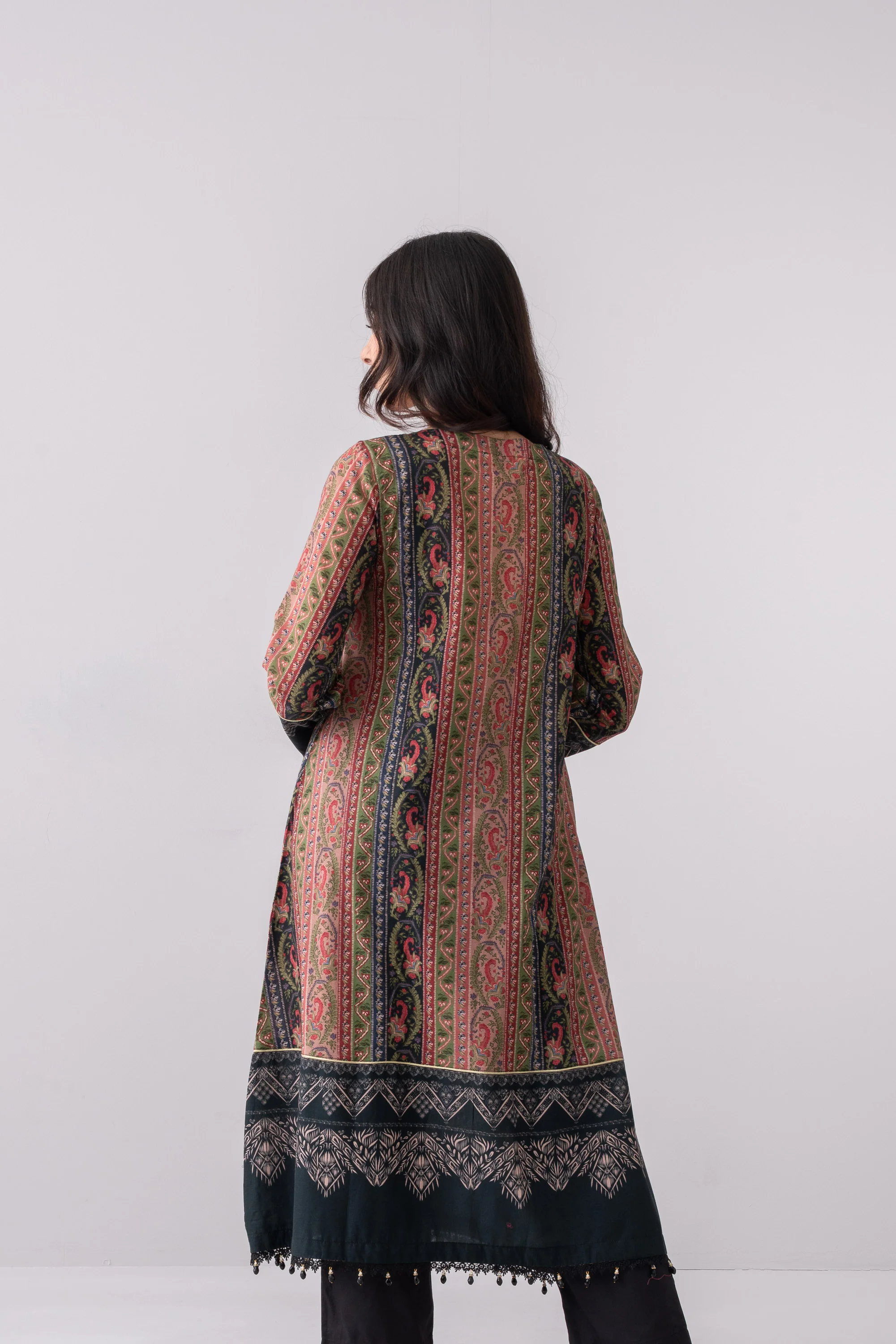 Smart Fit Embroidered Three-Piece Lawn - Image 4