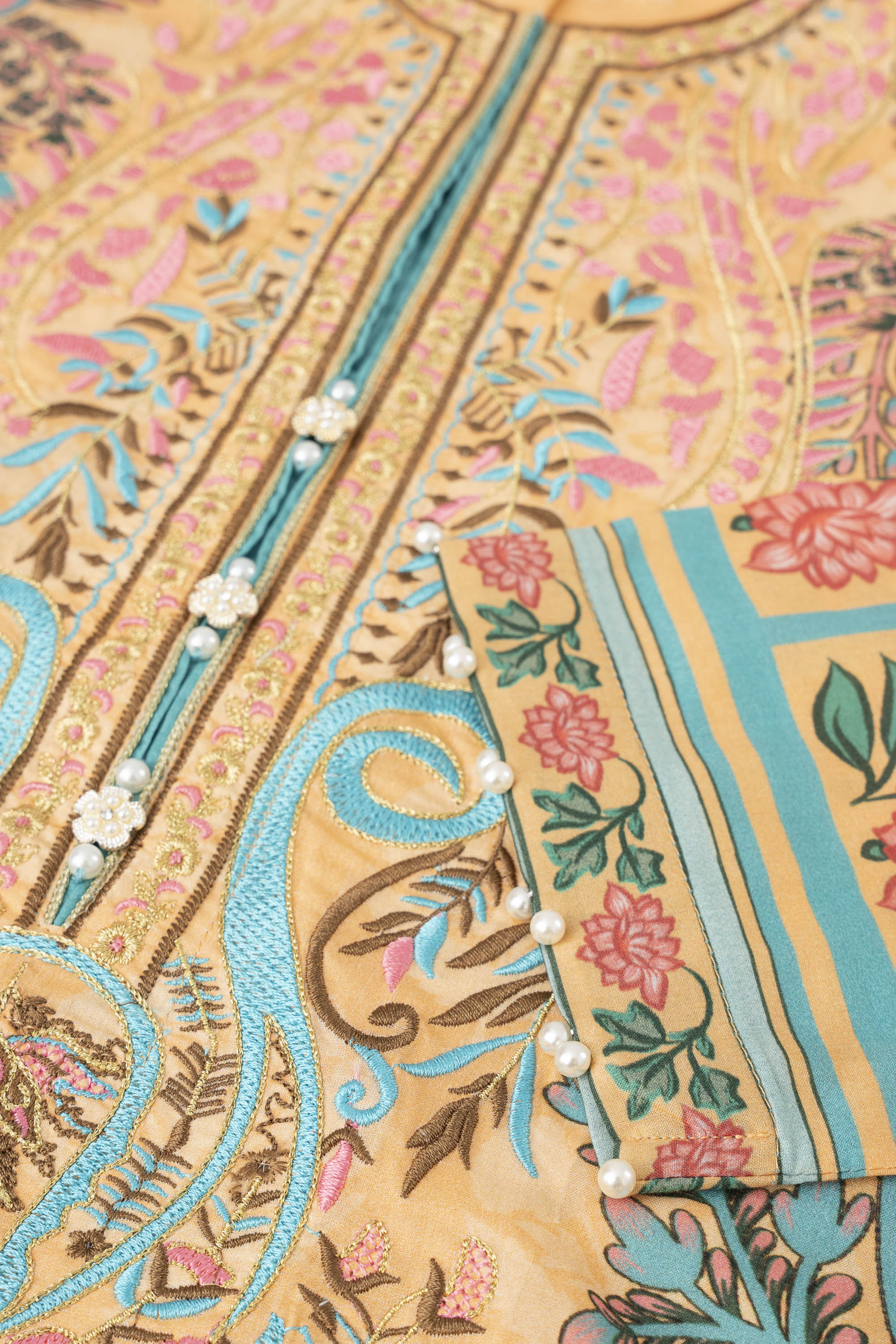 Three-Piece Printed Semi-Formal Lawn - Image 6