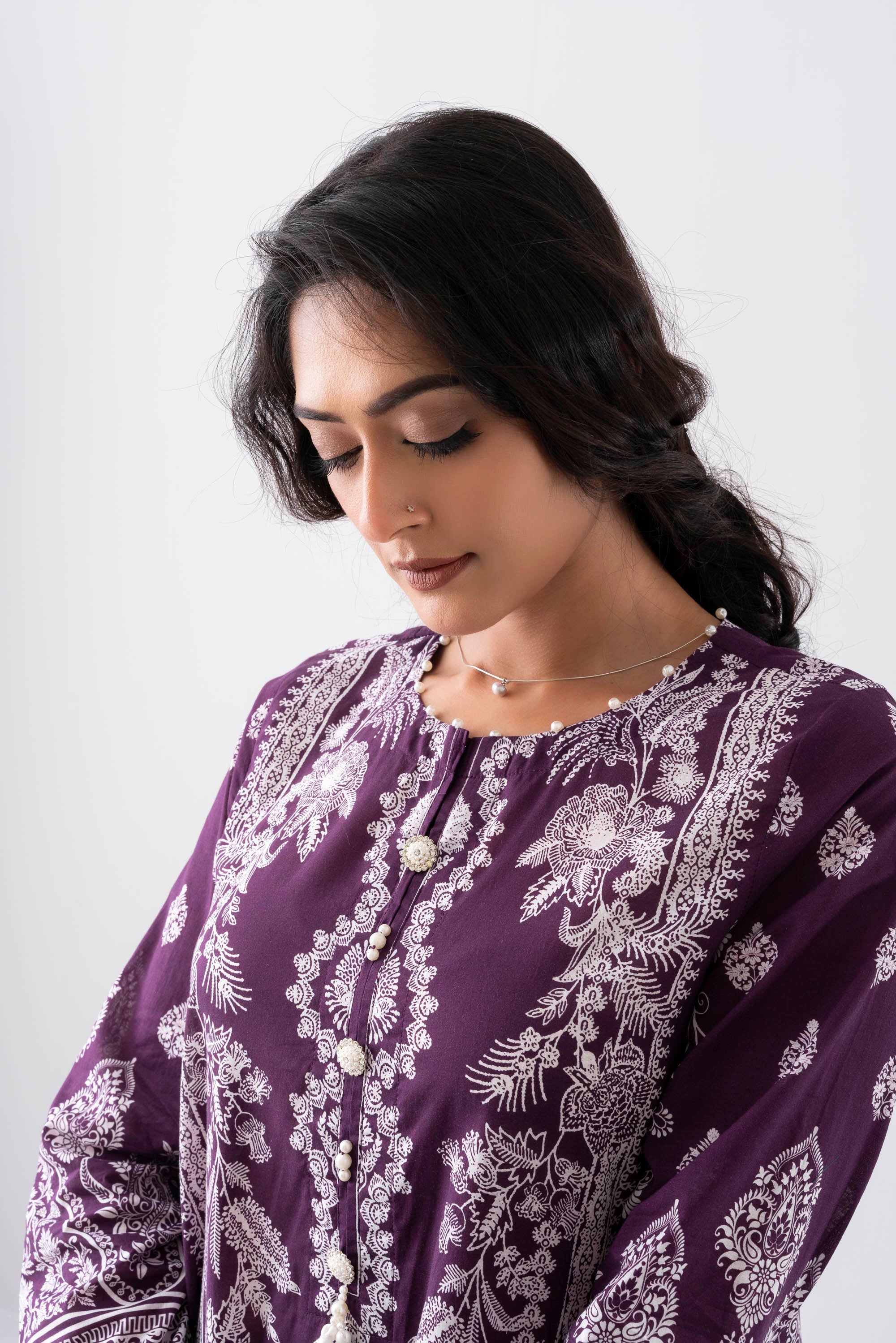 Smart Fit Printed Three-Piece Lawn with Cotton Dupatta - Image 5