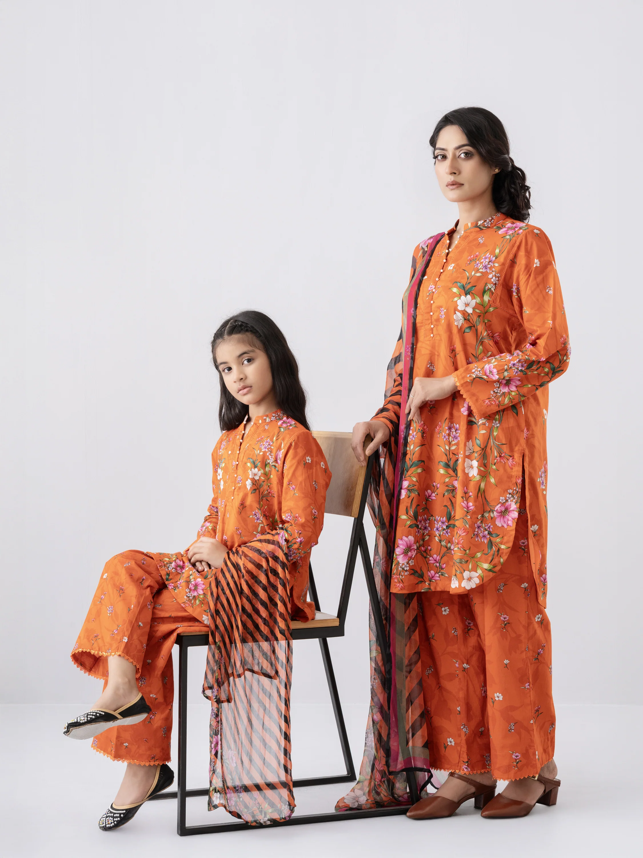 Relaxed Fit Printed Three-Piece Lawn with Chiffon Dupatta - Image 15
