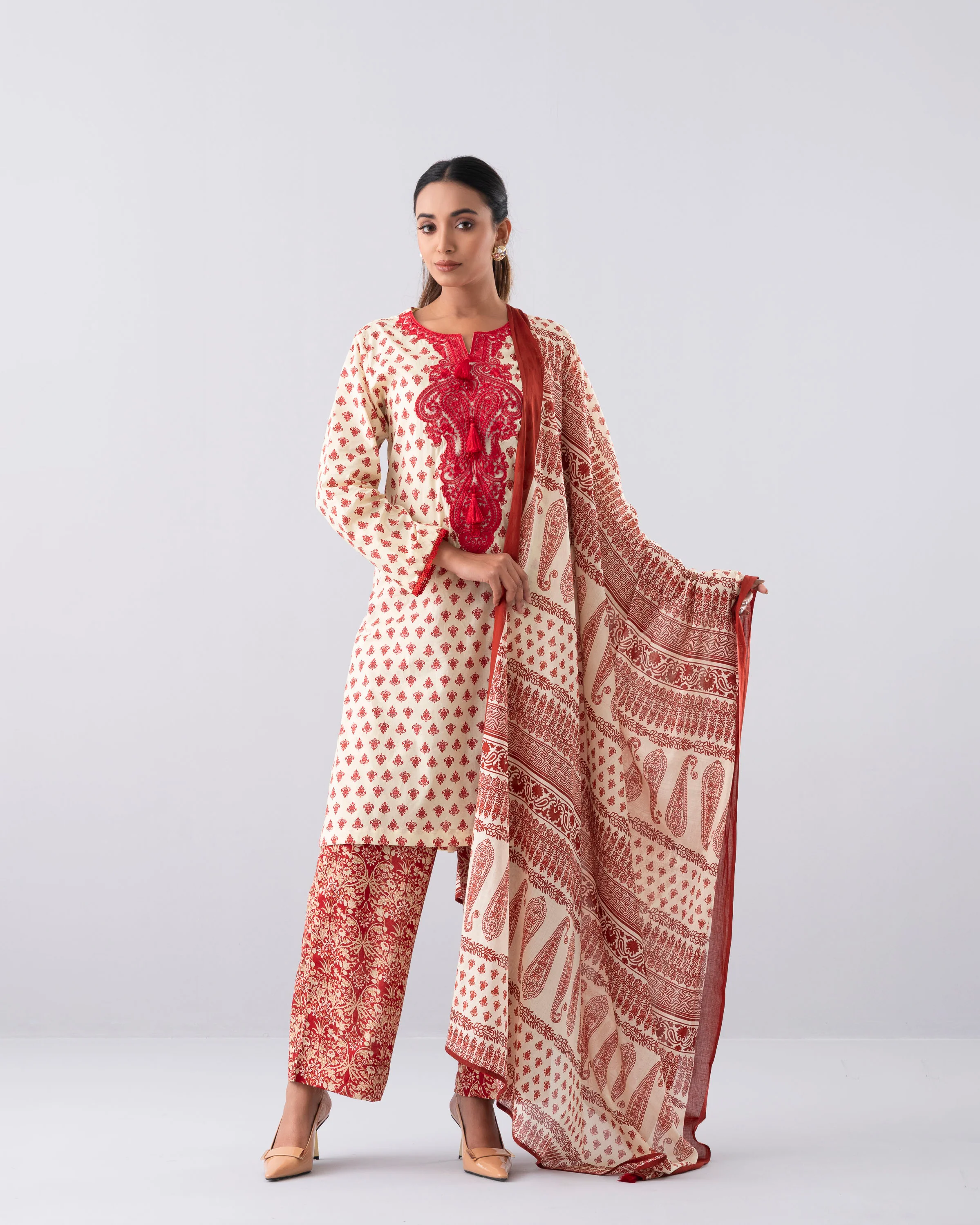 Relaxed Fit Printed Three-Piece Lawn - Image 2