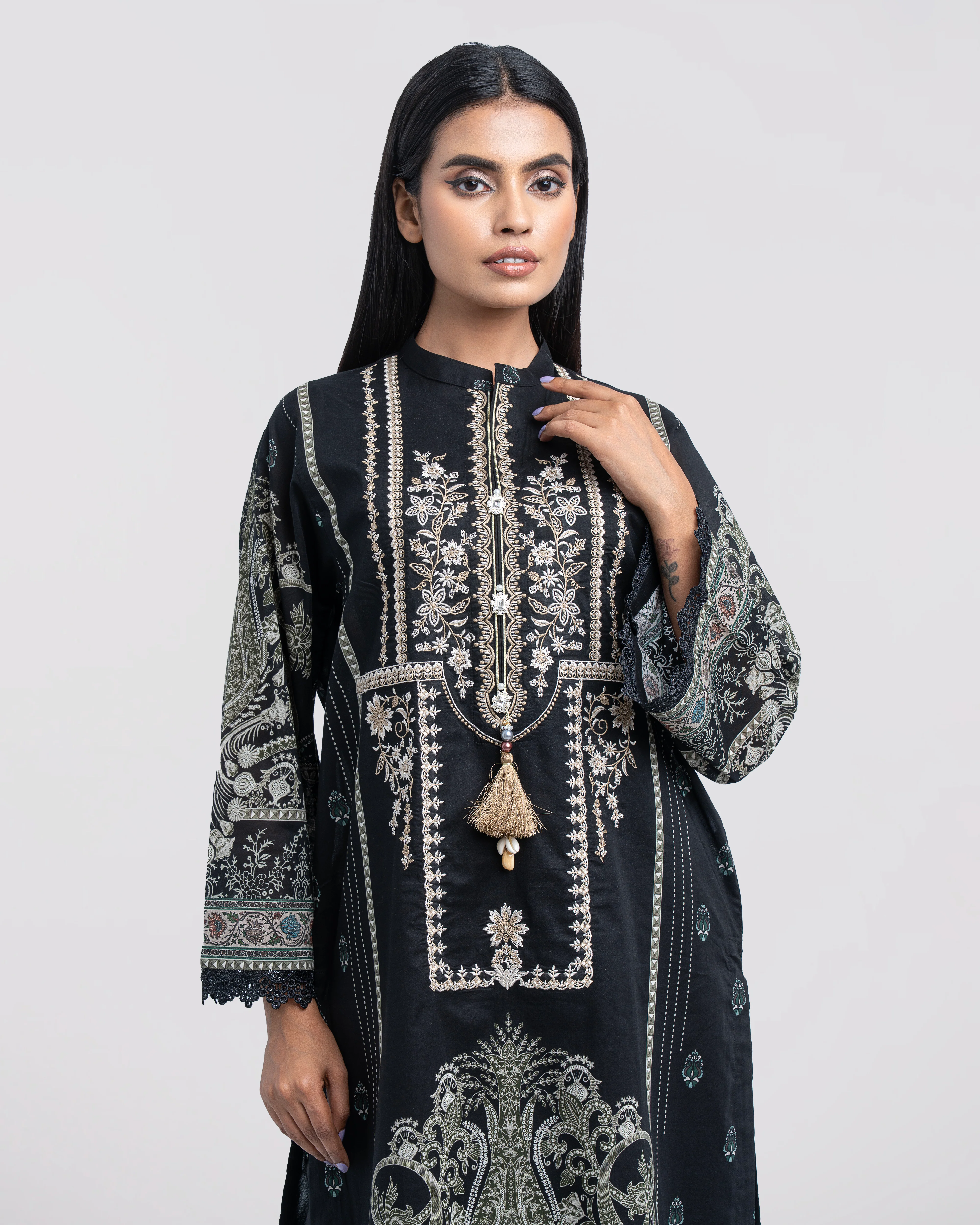 Relaxed Fit Printed Three-Piece Lawn with Silk Dupatta - Image 7