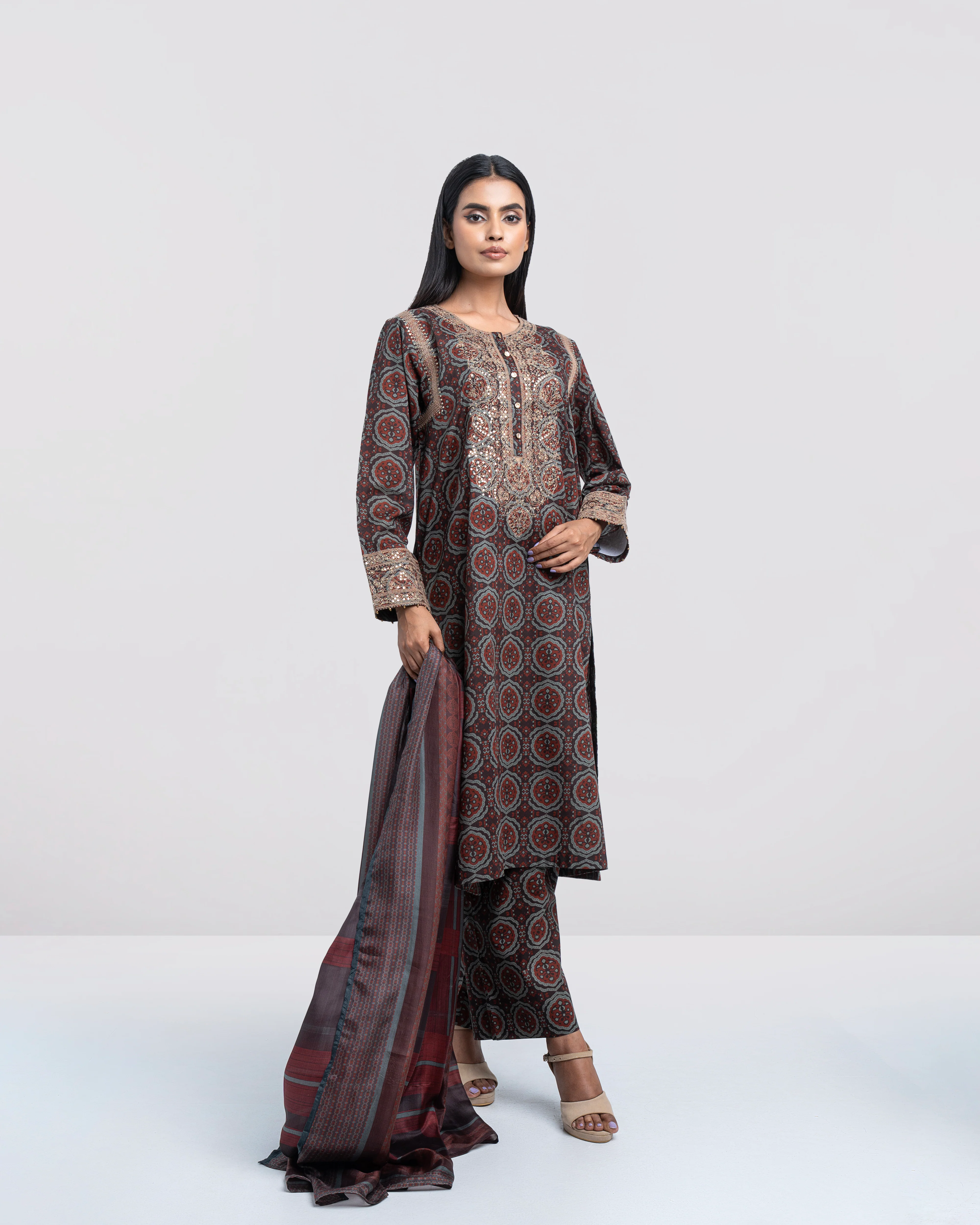 Relaxed Fit Embroidered Three-Piece Lawn with Silk Dupatta - Image 11