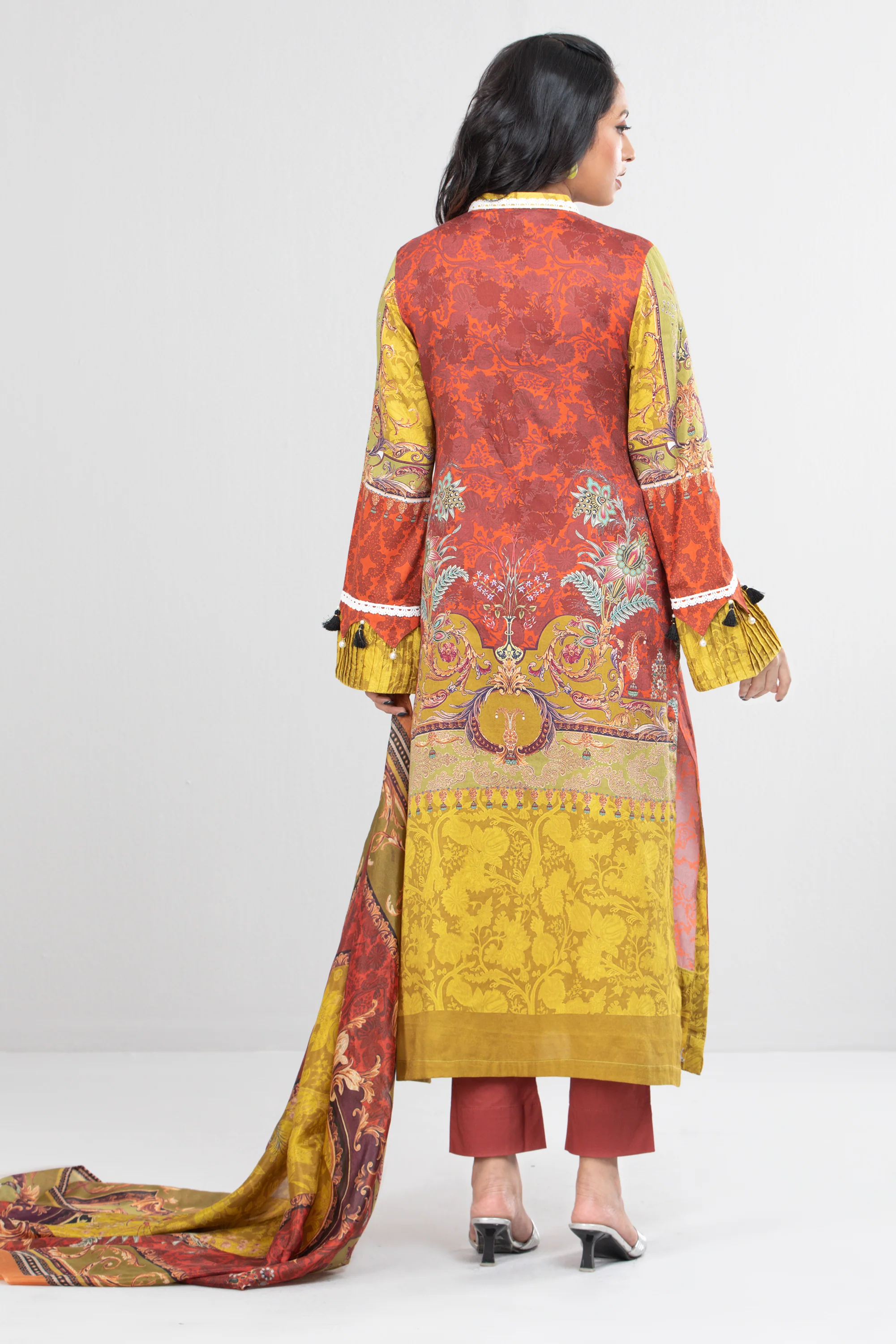 Smart Fit Printed Three Piece Lawn - Image 5