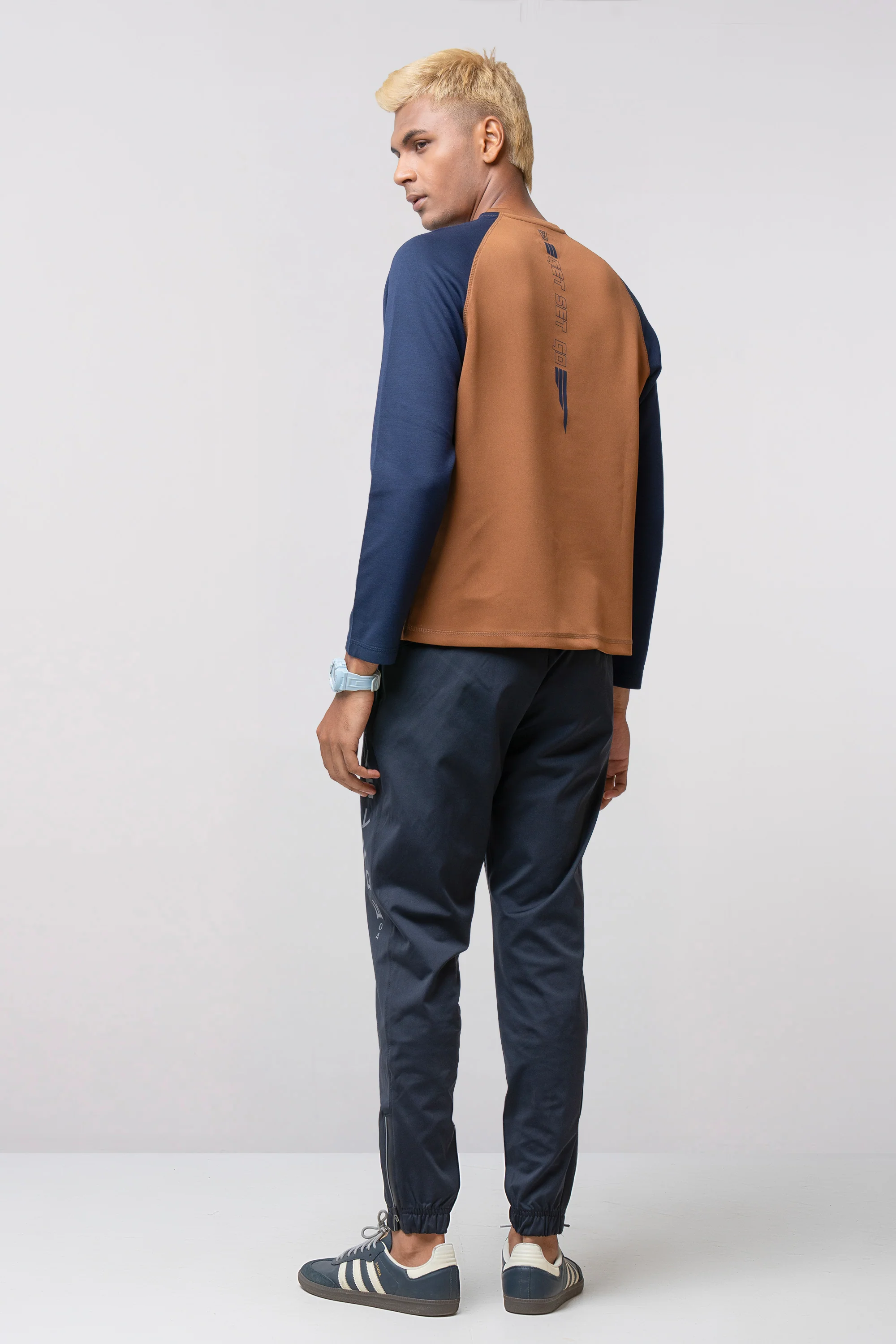 Regular Fit Sweatshirt - Athleisure - Image 4