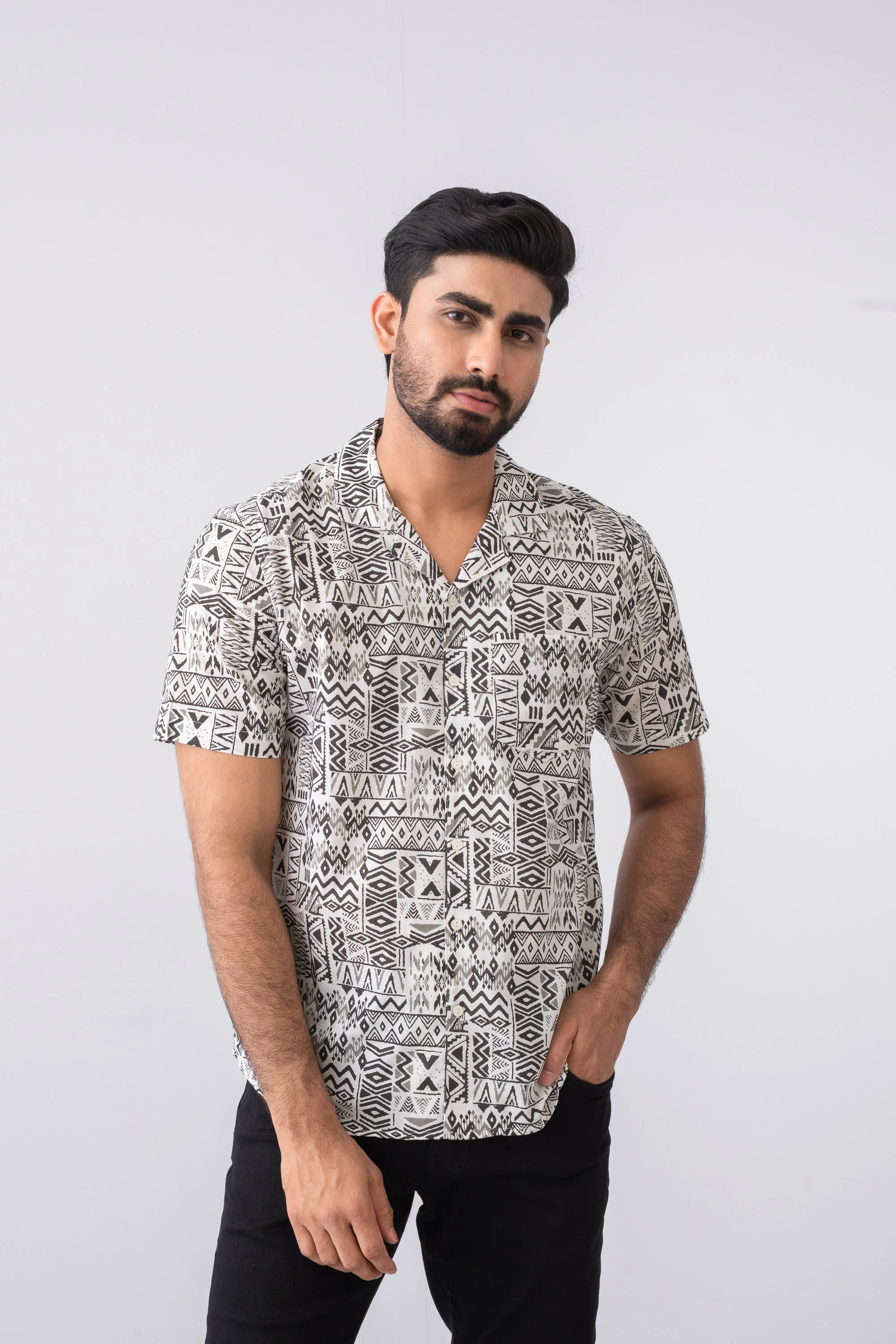 Regular Fit Printed Casual Shirt - Image 2