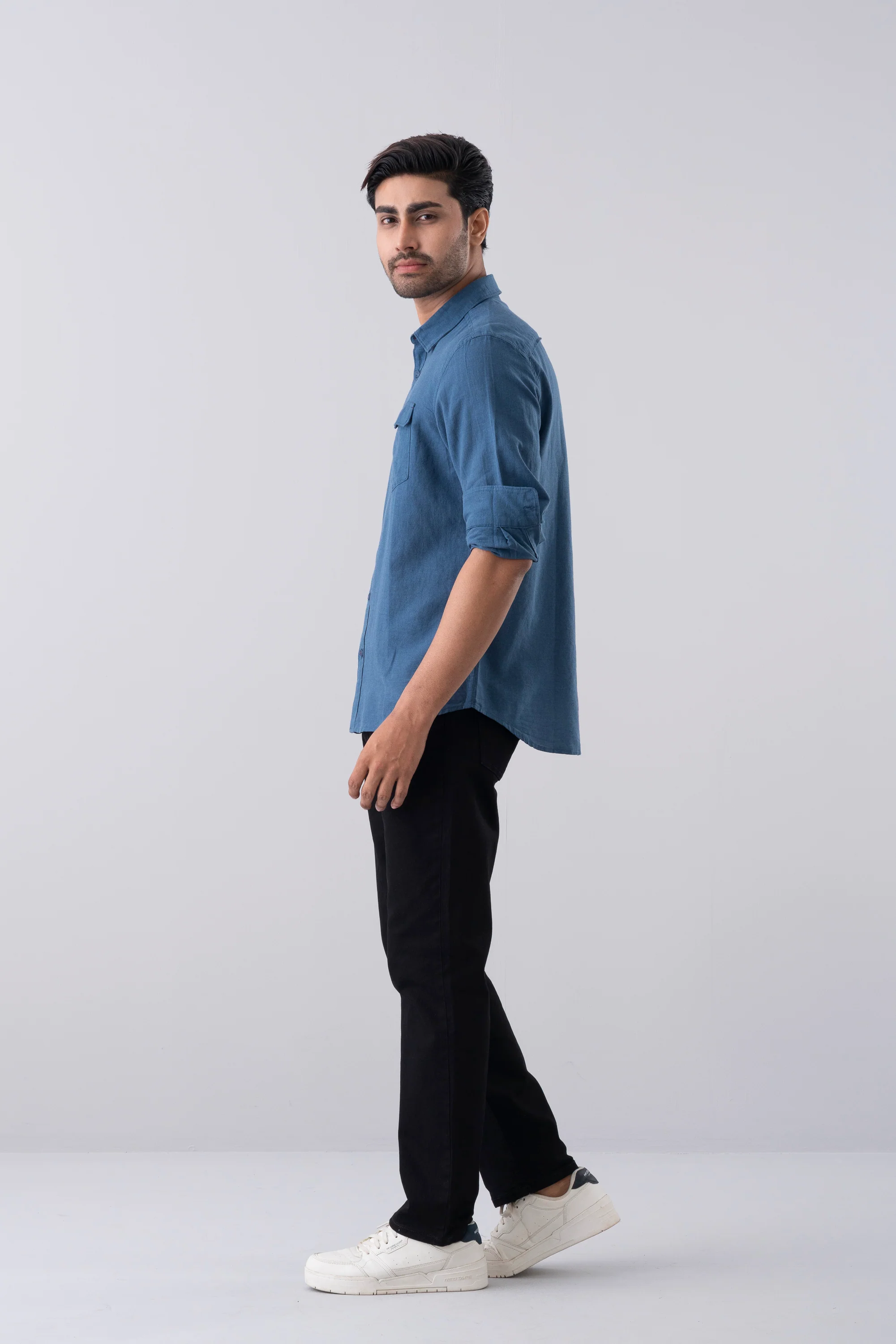 Regular Fit Solid Casual Shirt - Image 3