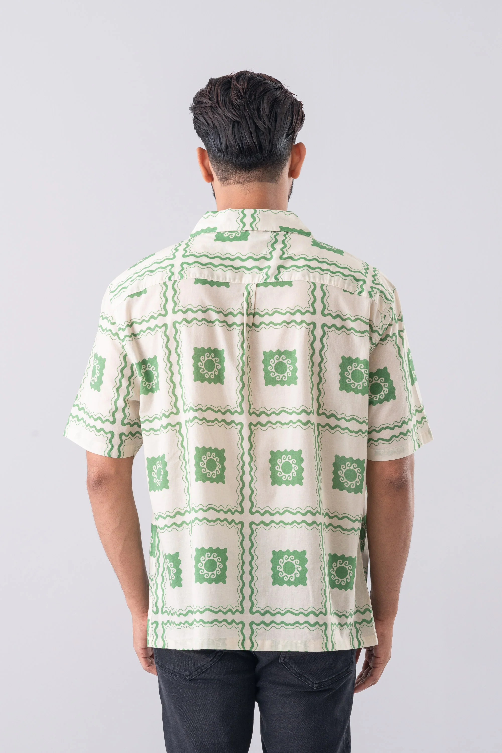 Boxy Fit Printed Casual Shirt - Image 4
