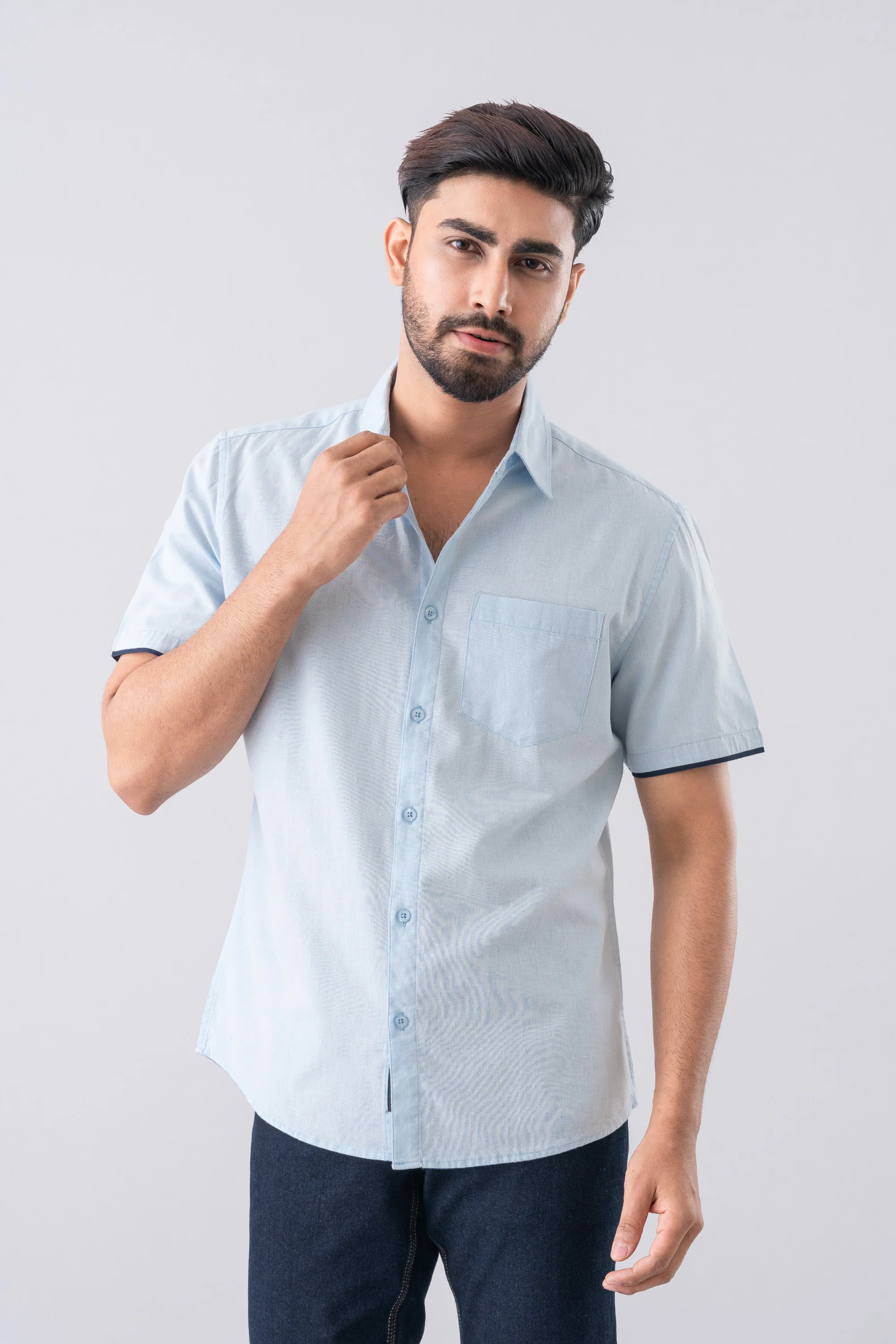Slim Fit Solid Casual Shirt - Image 2